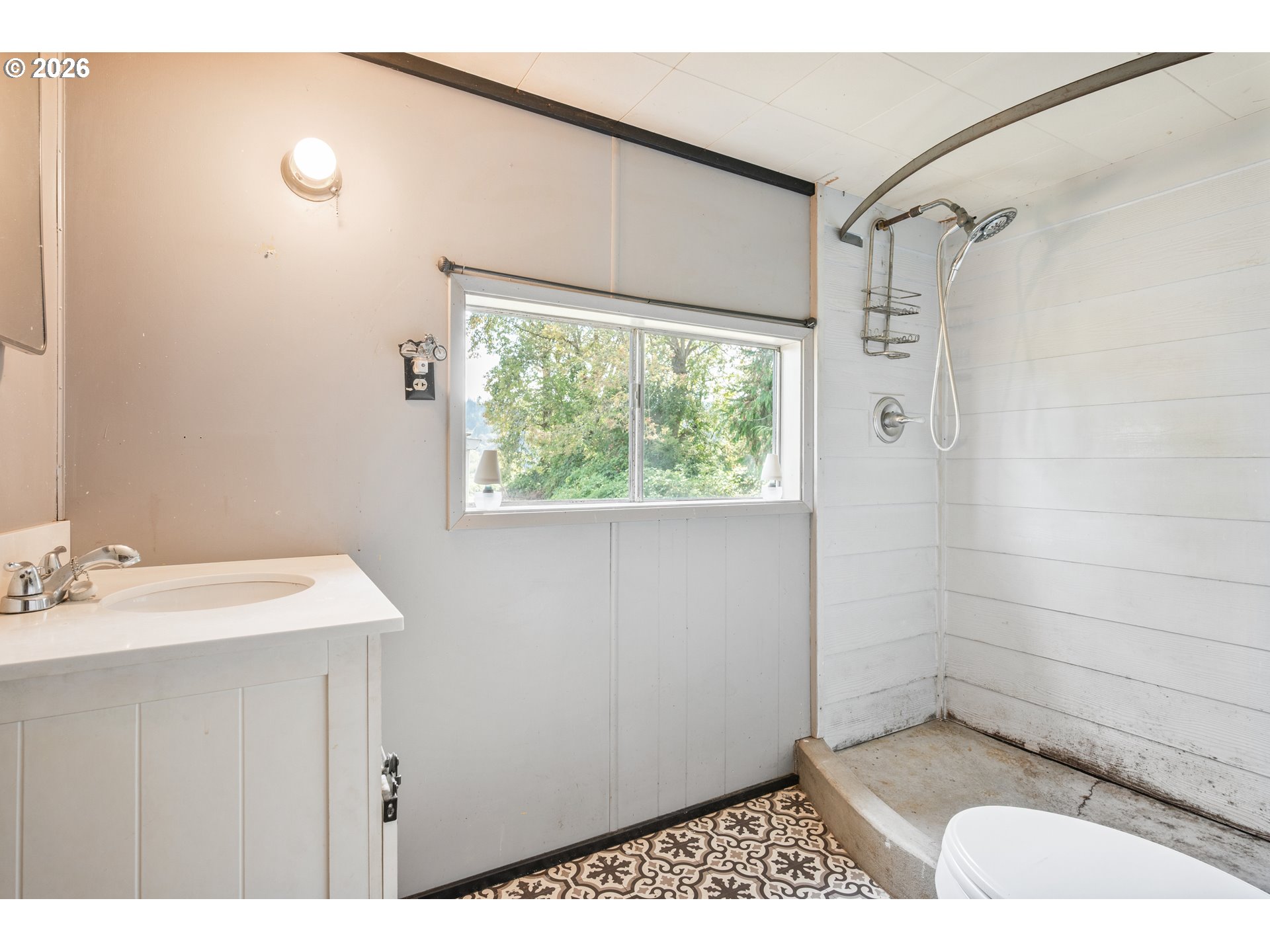 12270 Marshland Rd Property Photo 12