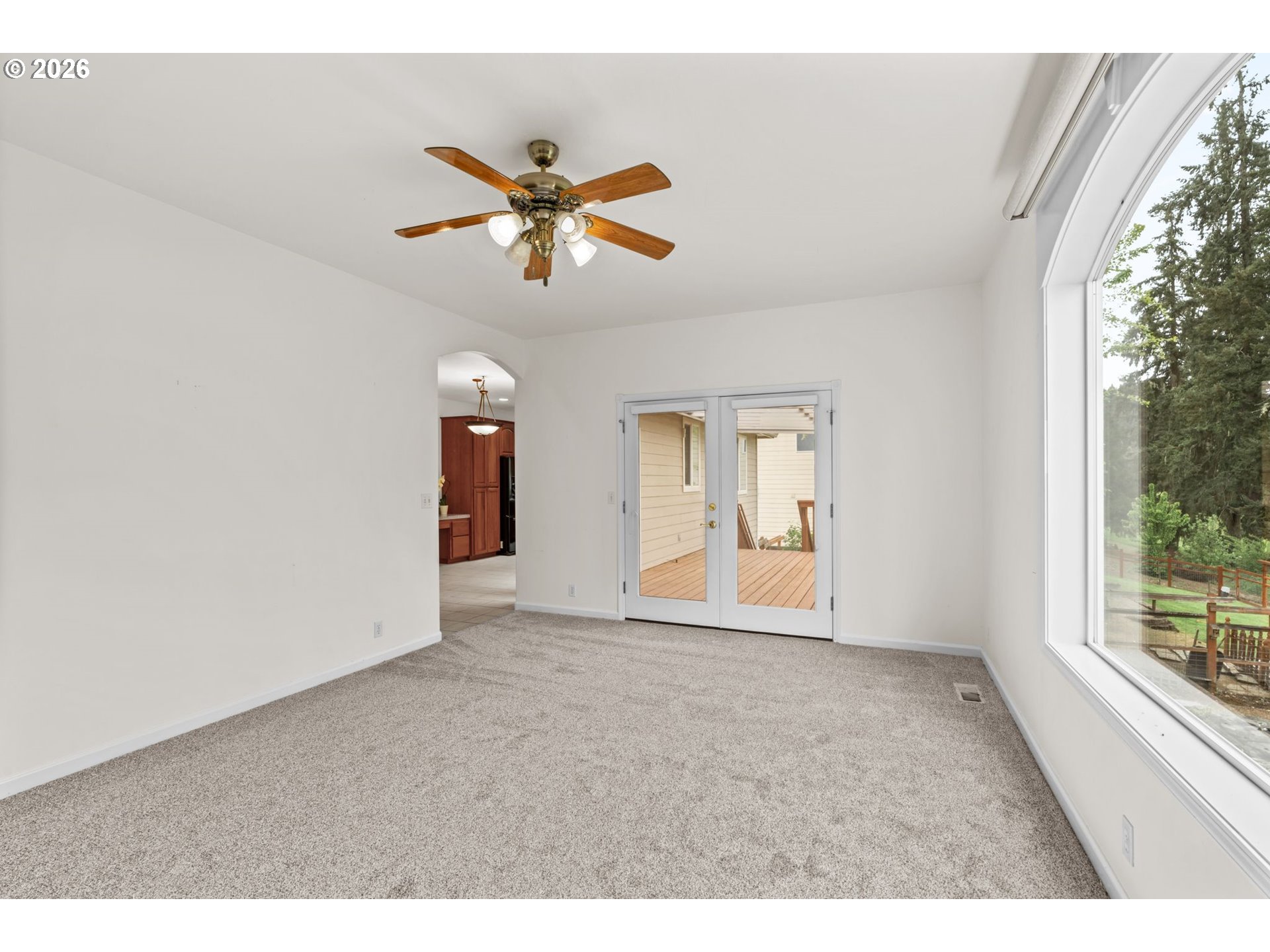 610 Holly Ave Property Photo 15