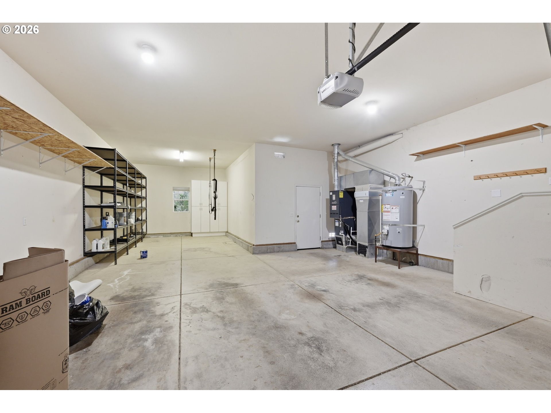 3325 Park Hills Dr Property Photo 34