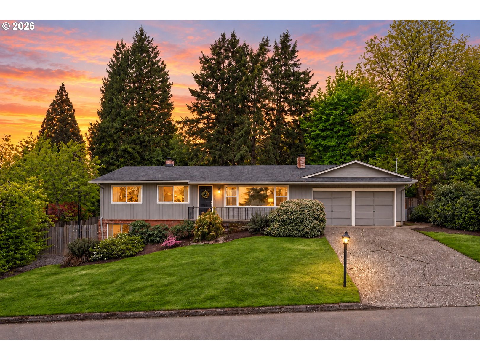 2800 Rainier Pl Property Photo 1