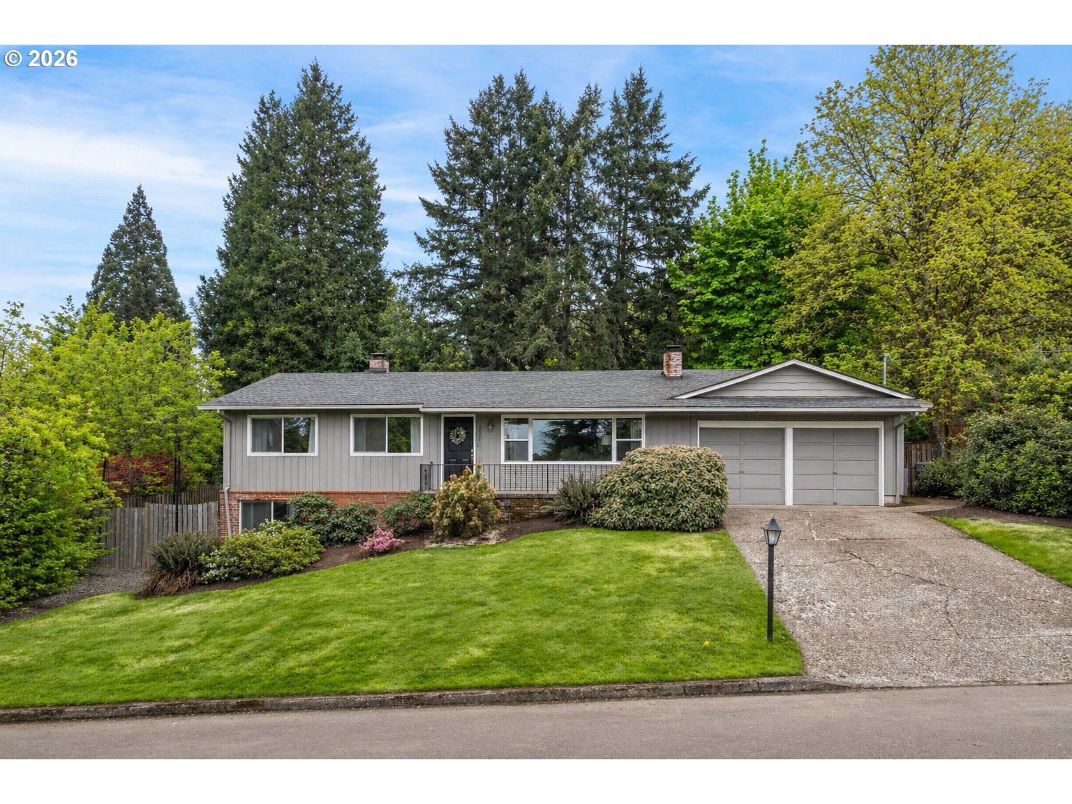 2800 Rainier Pl Property Photo 6