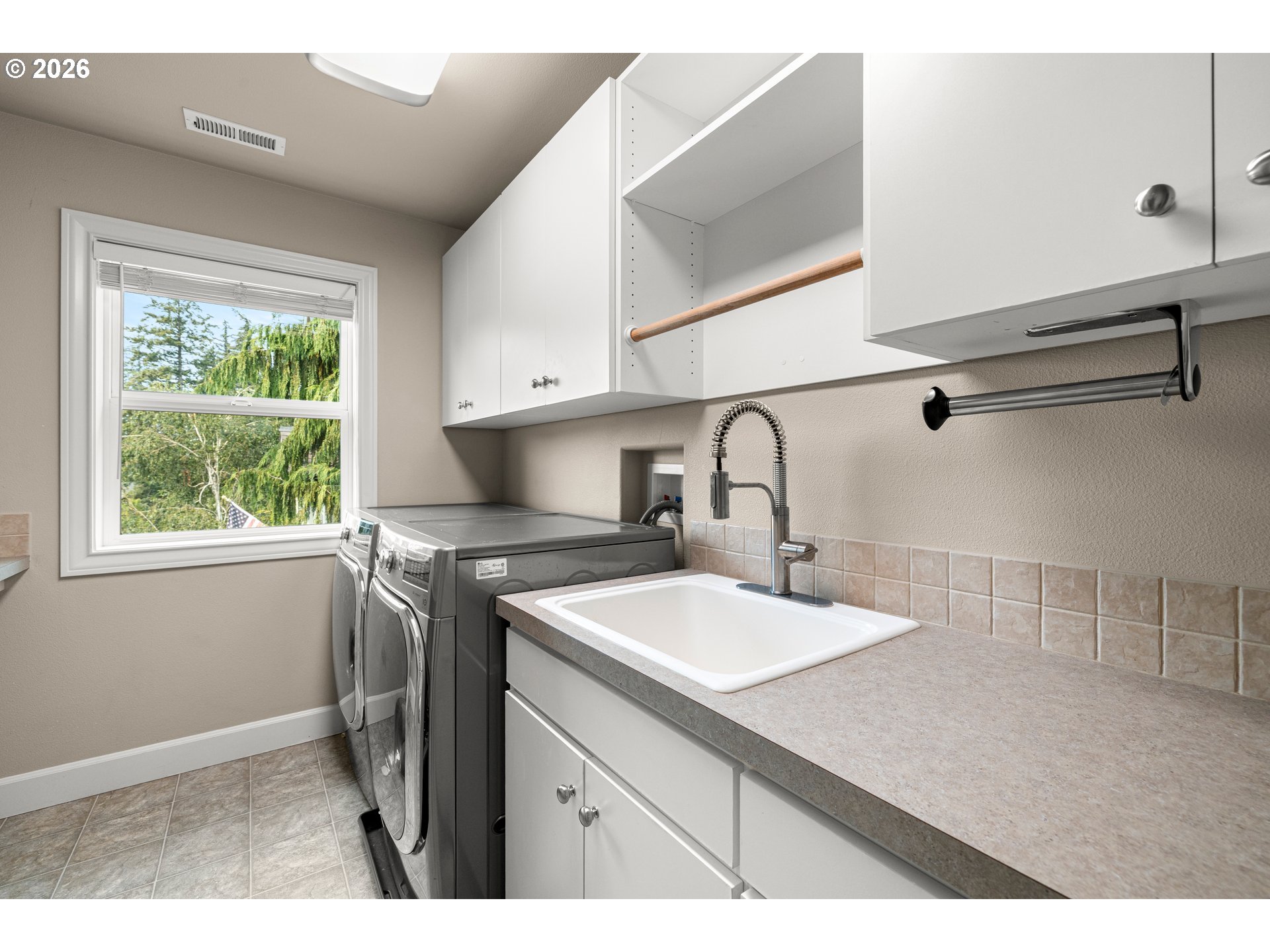 2990 Sunbreak Ln Property Photo 22