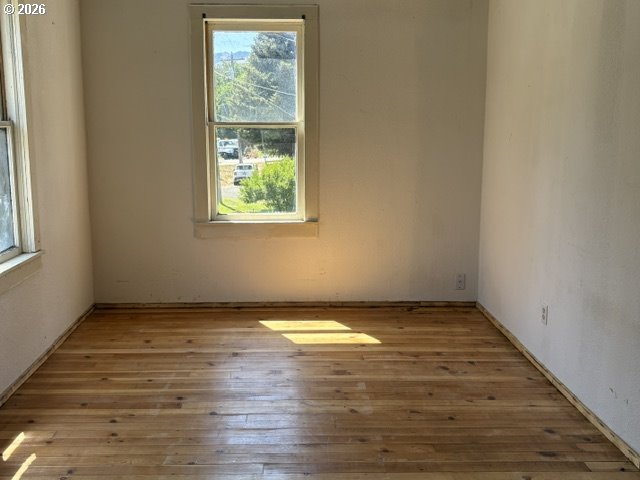 150 E Franklin Ave Property Photo 30