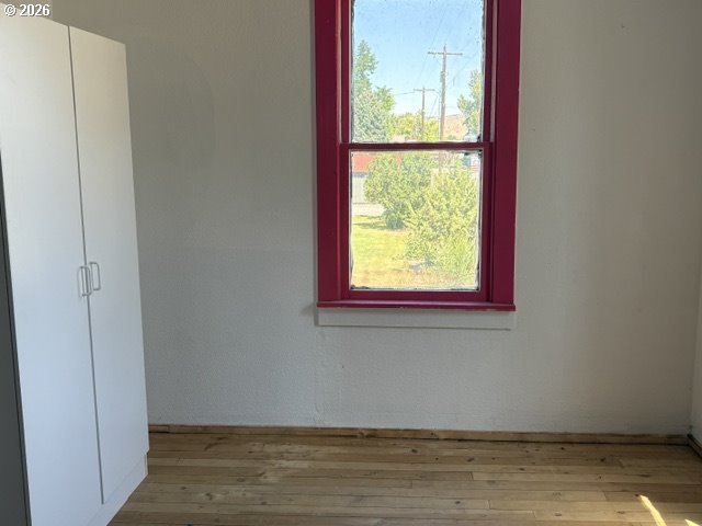 150 E Franklin Ave Property Photo 31