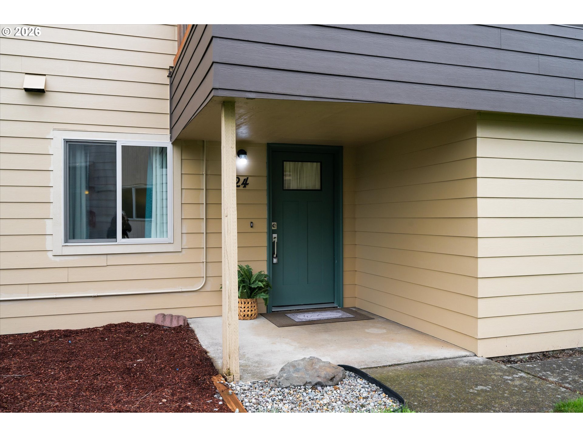 2727 Gateway St 24 Property Photo 2