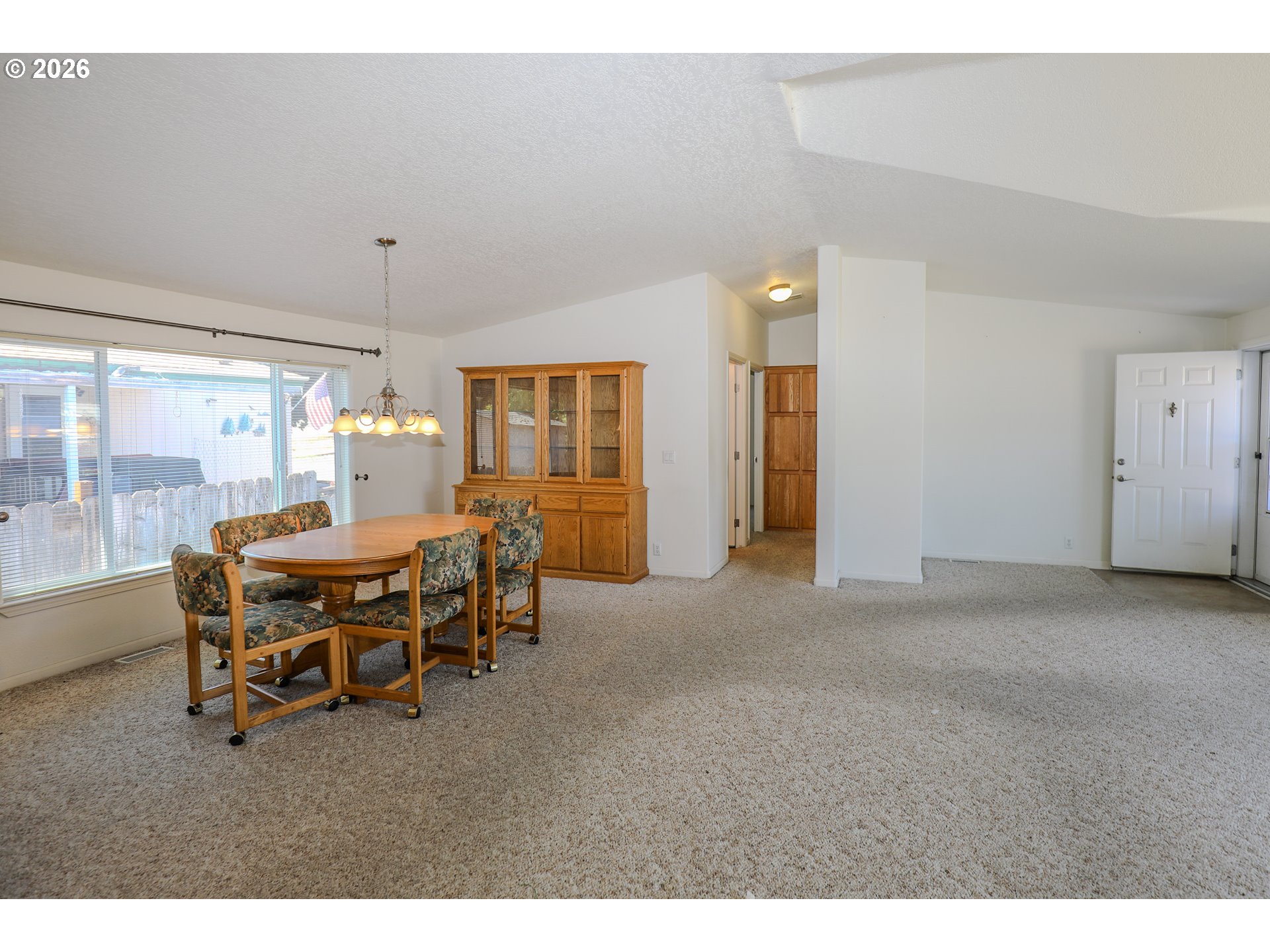230 Owyhee Ln Property Photo 11