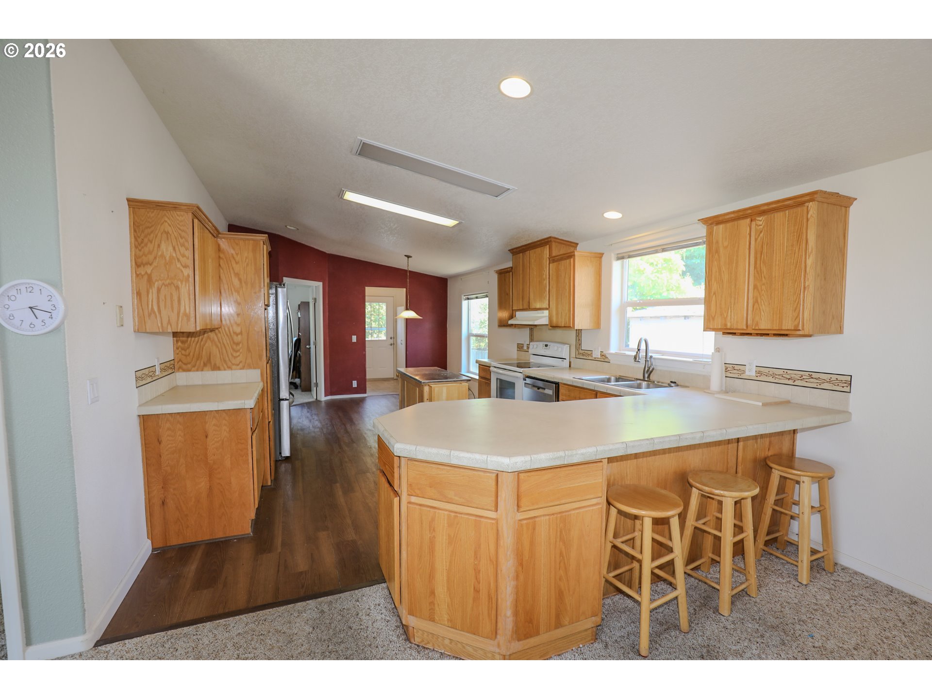 230 Owyhee Ln Property Photo 14