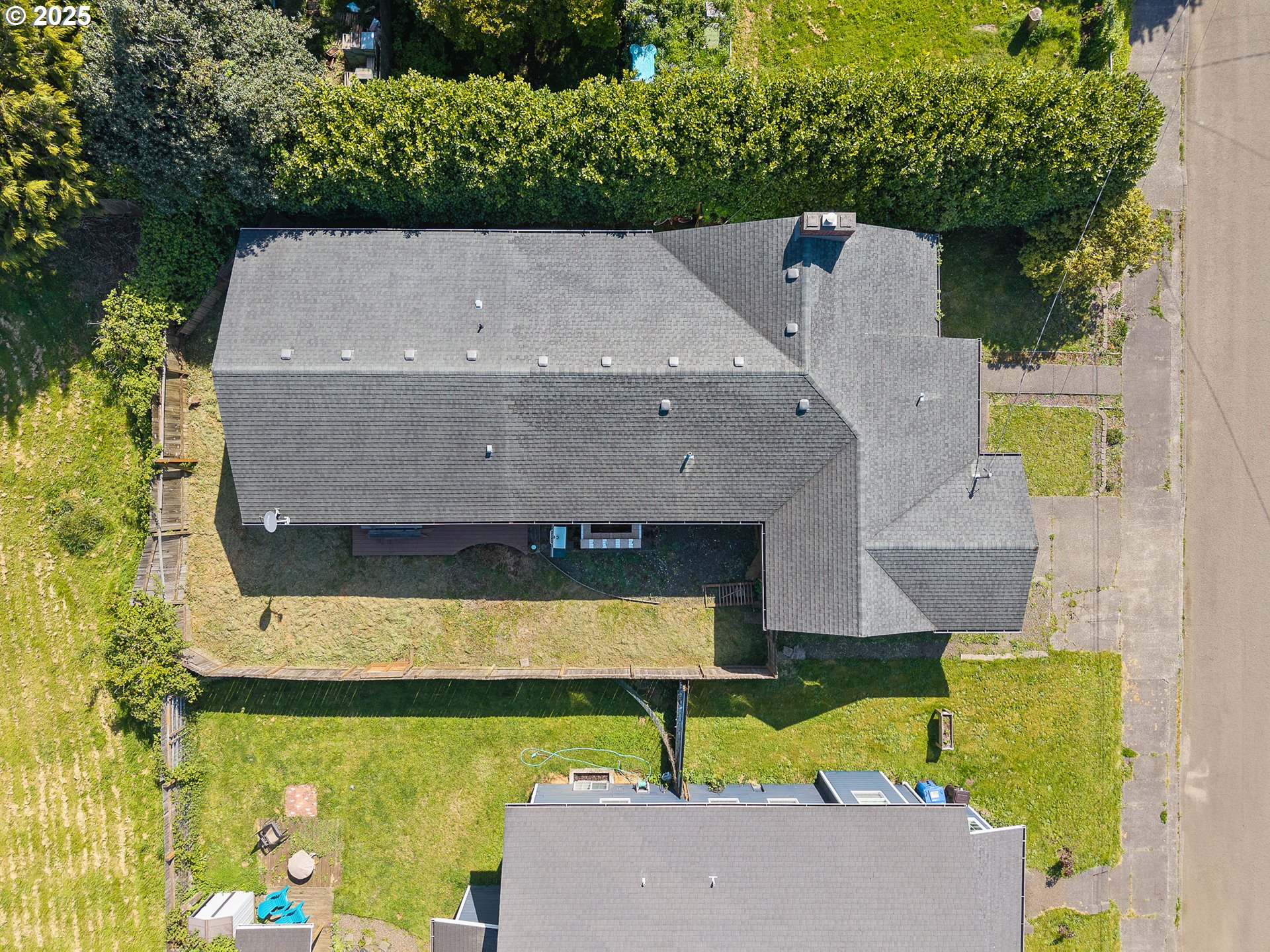 1806 8th St Property Photo 4