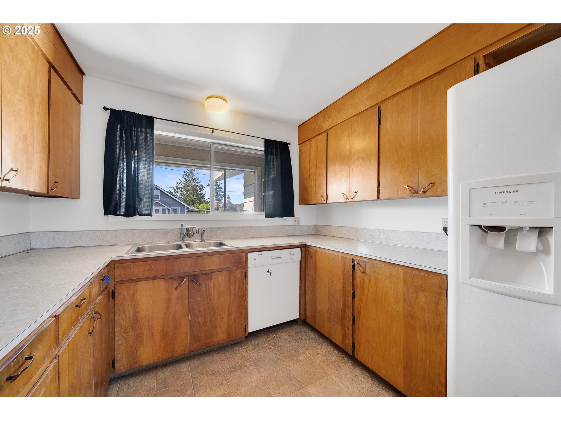 1806 8th St Property Photo 8