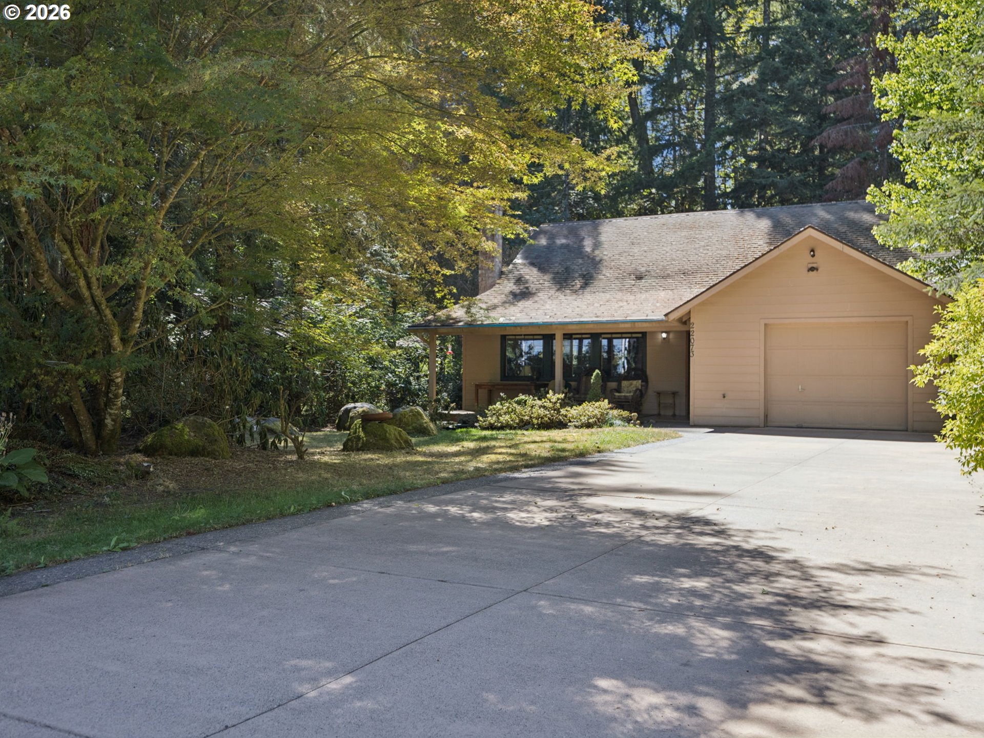 22073 E Wild Fern Ln Property Photo 4