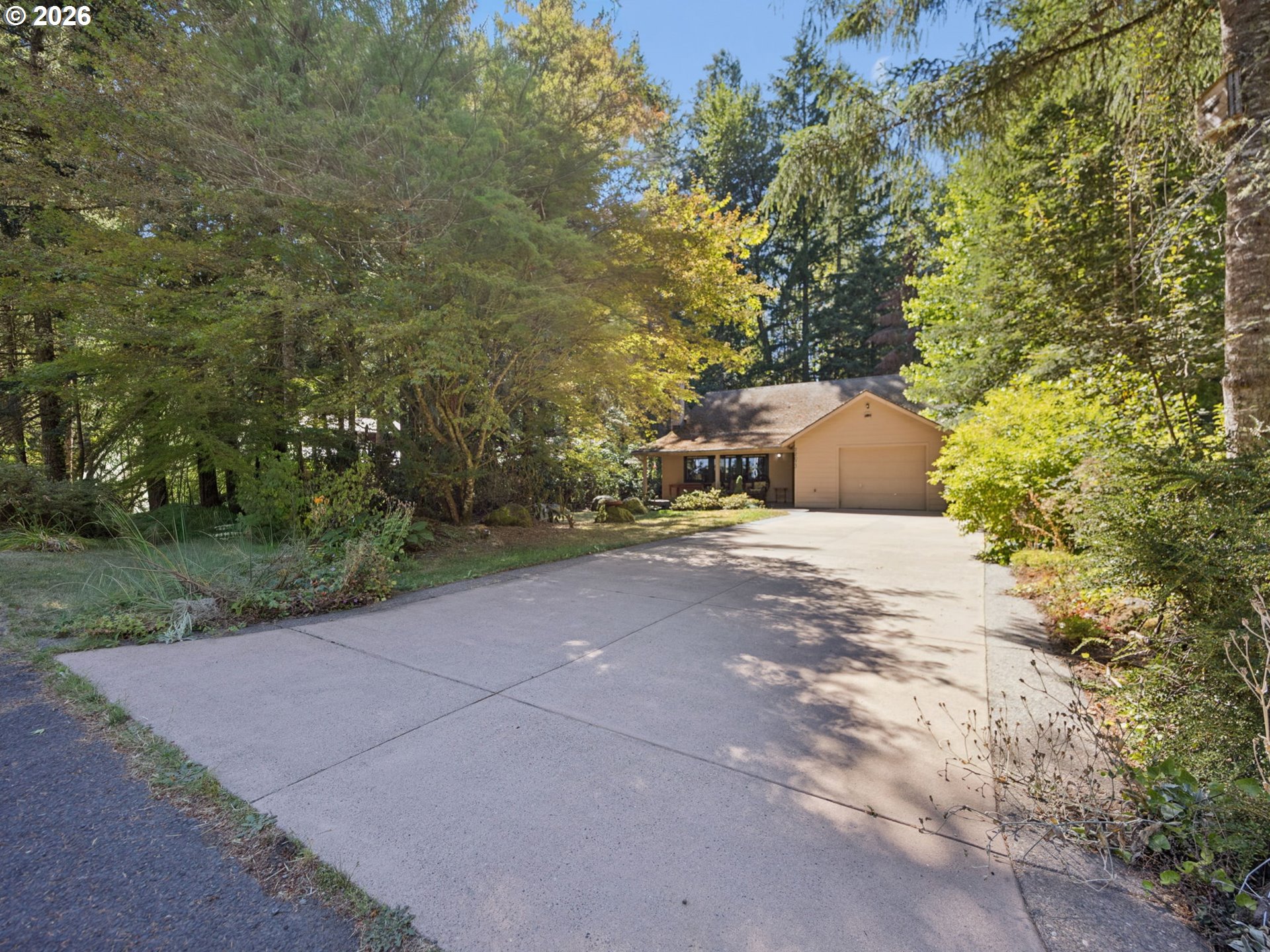 22073 E Wild Fern Ln Property Photo 5