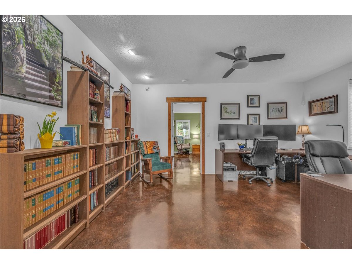 62710 Wagon Wheel Dr Property Photo 21