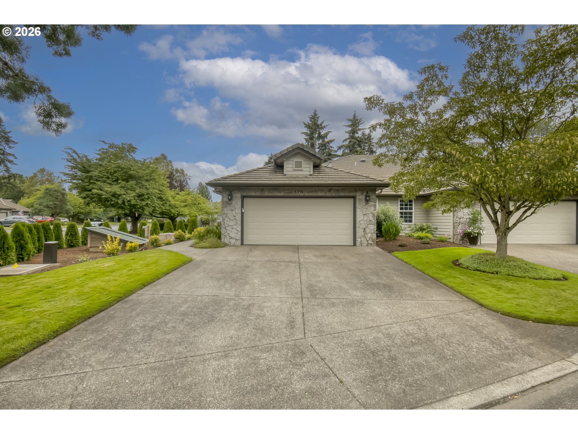 6356 CASTLE PINES CIR N