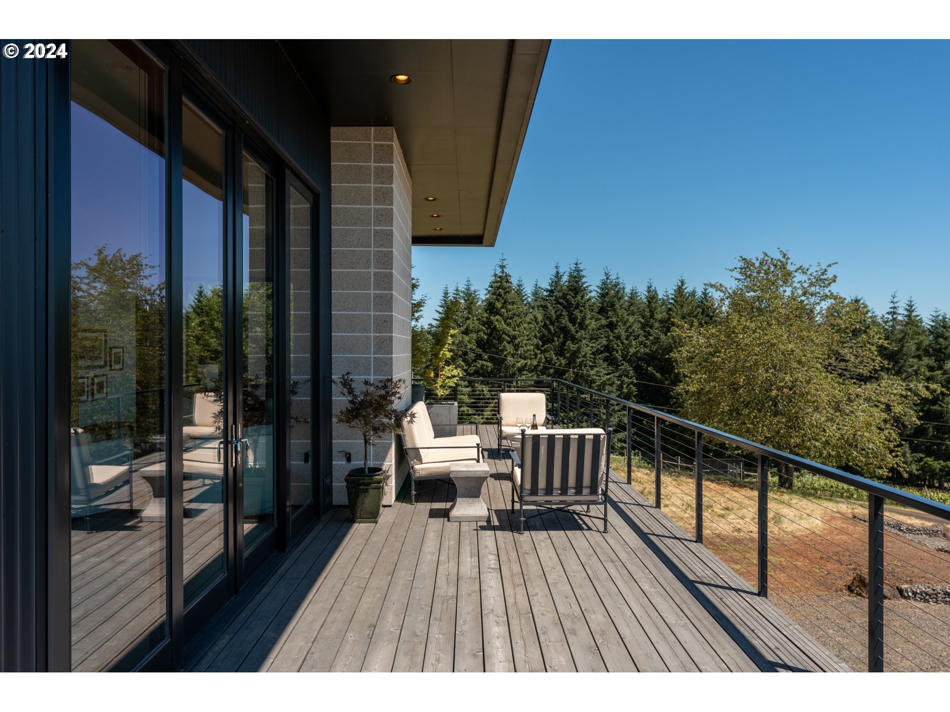 20600 Ne Overlook Dr Property Photo 11