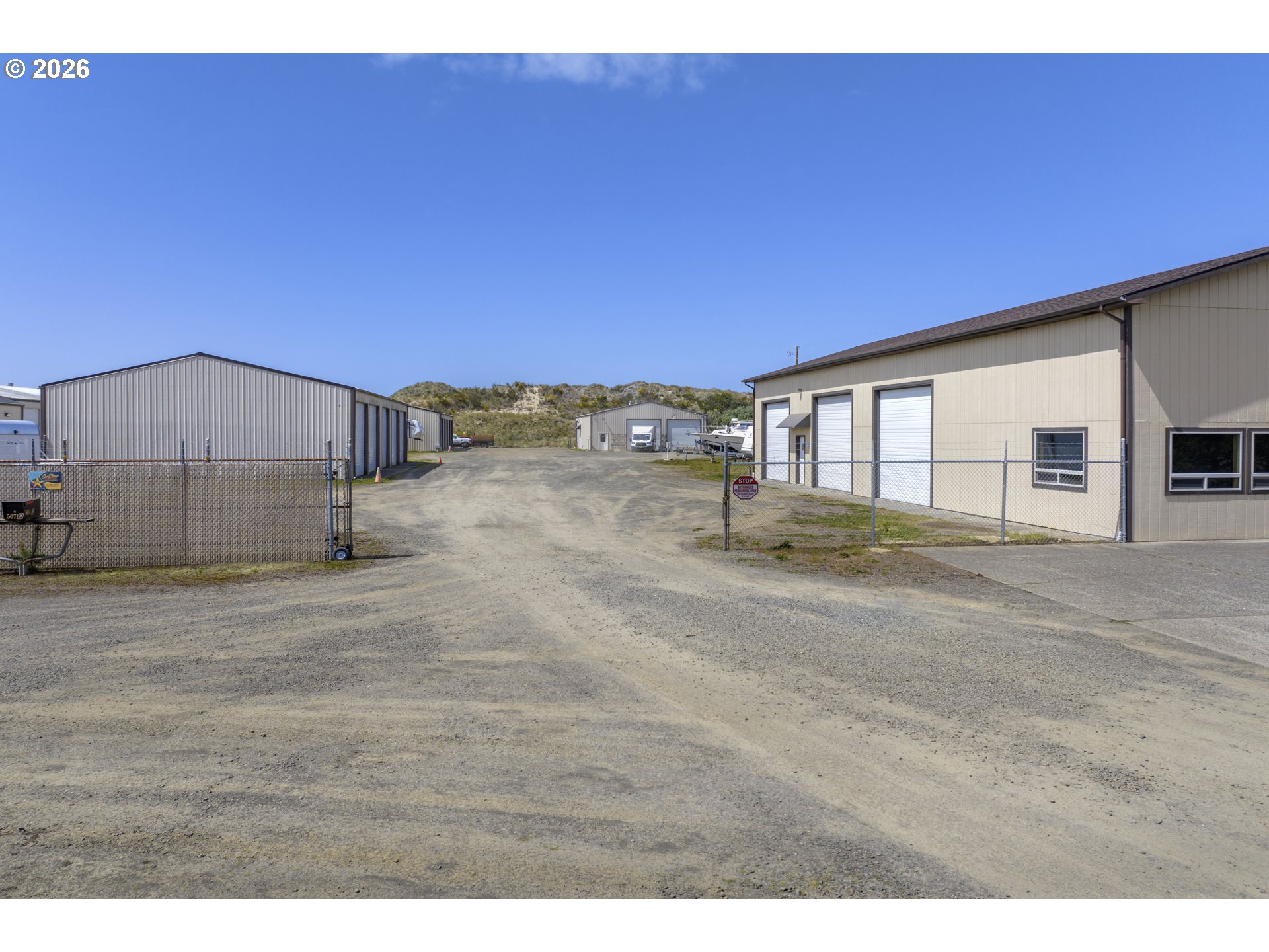 5071 HIGHWAY 101 Property Photo 1
