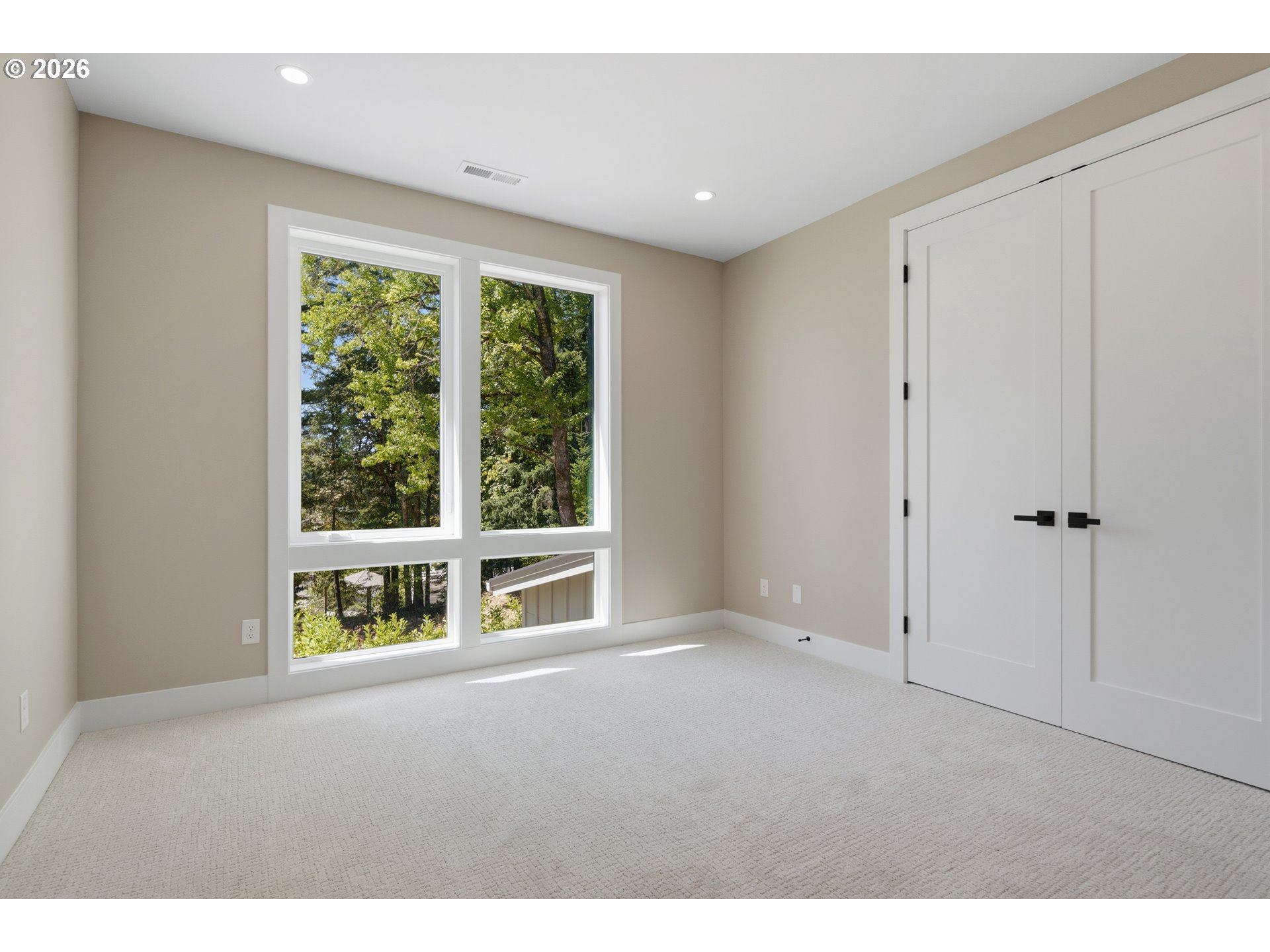 17950 Kelok Rd Property Photo 35