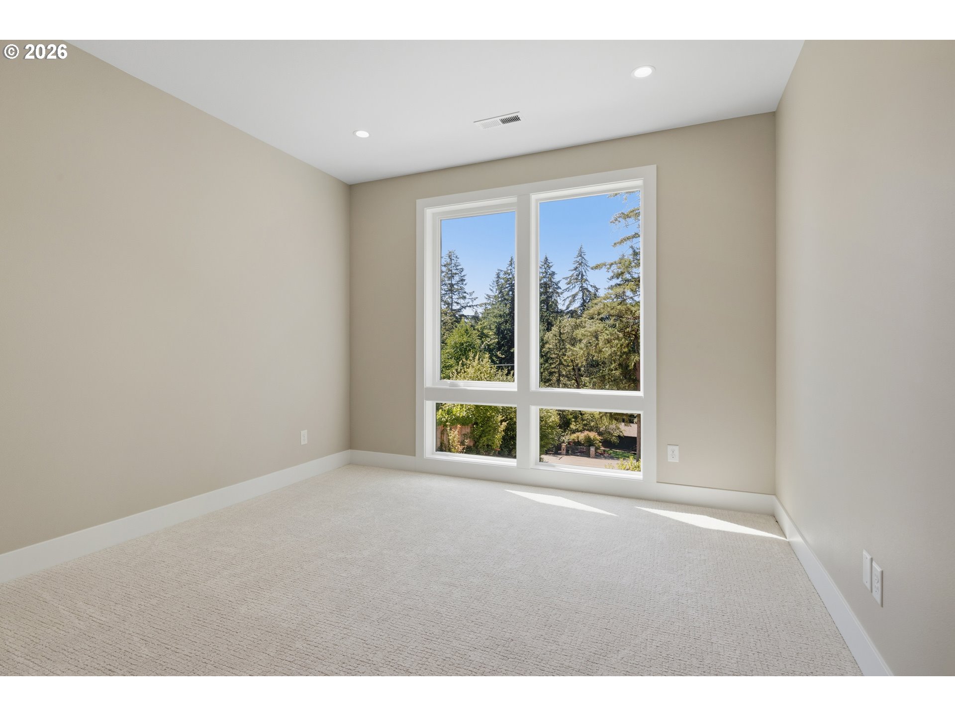 17950 Kelok Rd Property Photo 39