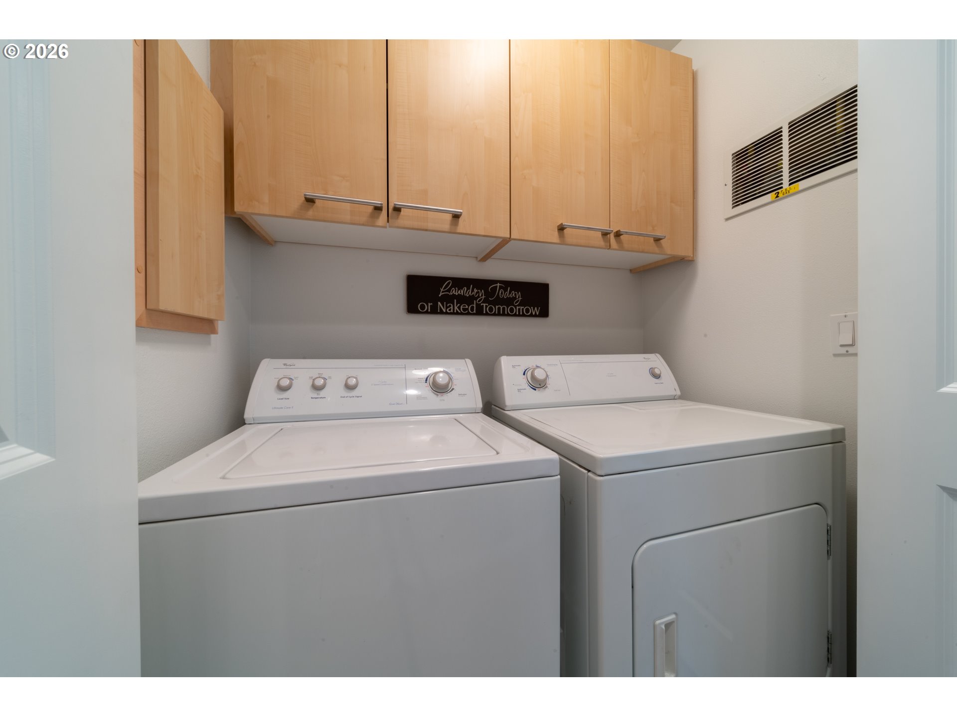 400 W 8th St 224w Property Photo 14