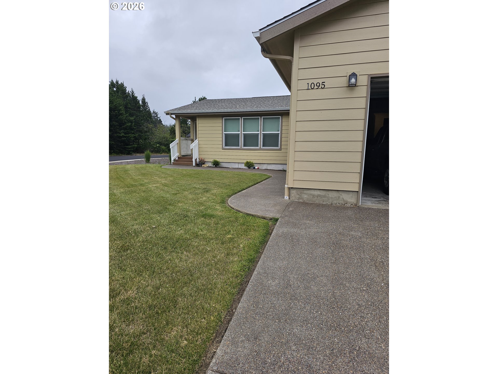 1095 Sw Sailfish Loop Property Photo 31