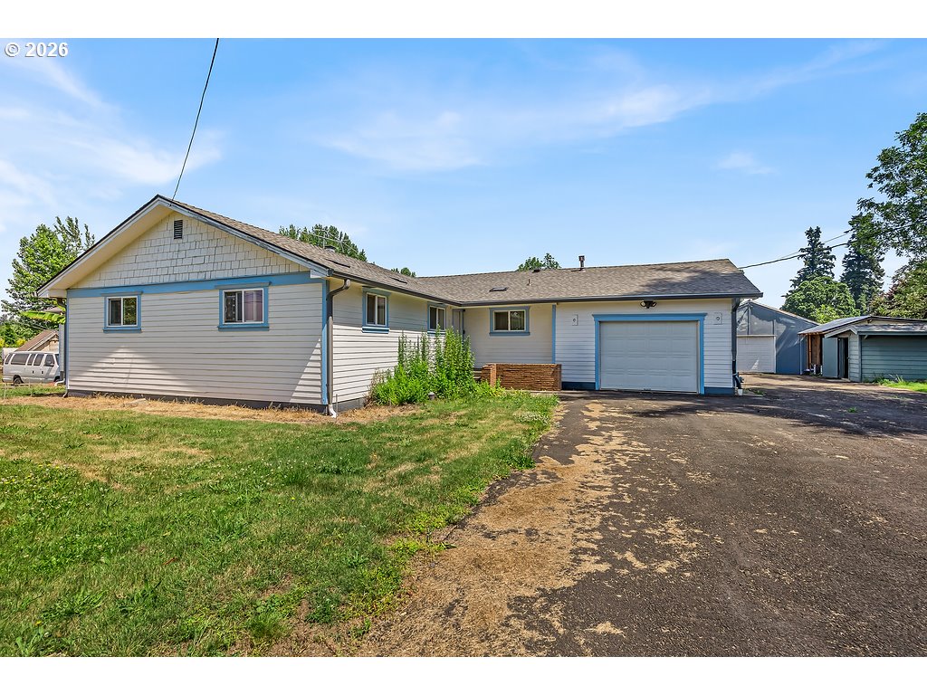 6637 Rochester St Property Photo 16