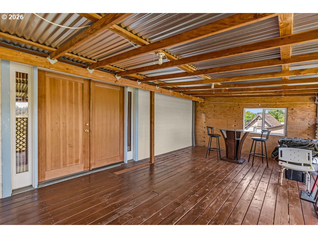 6637 Rochester St Property Photo 30