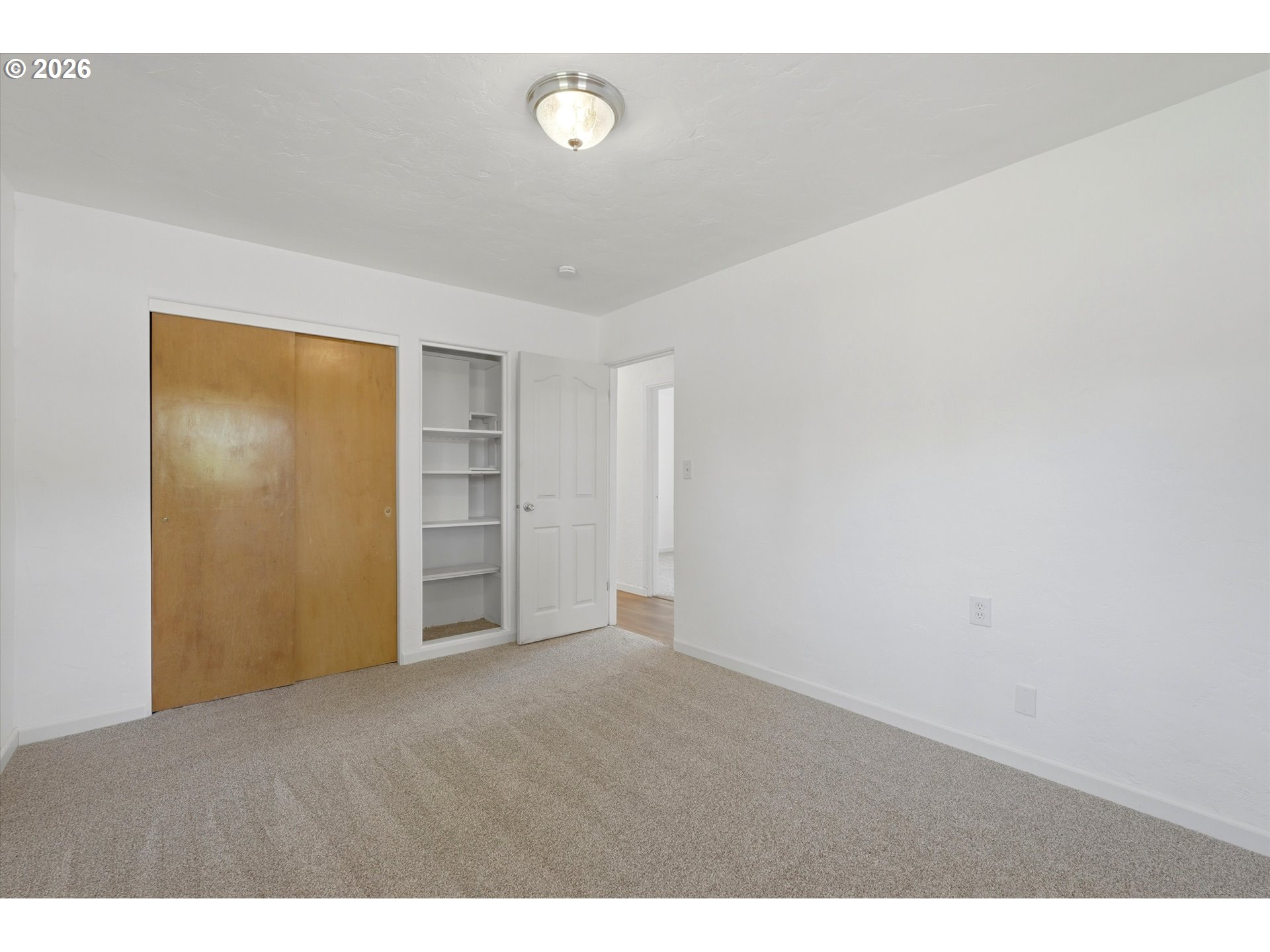 722 Elm St Property Photo 20