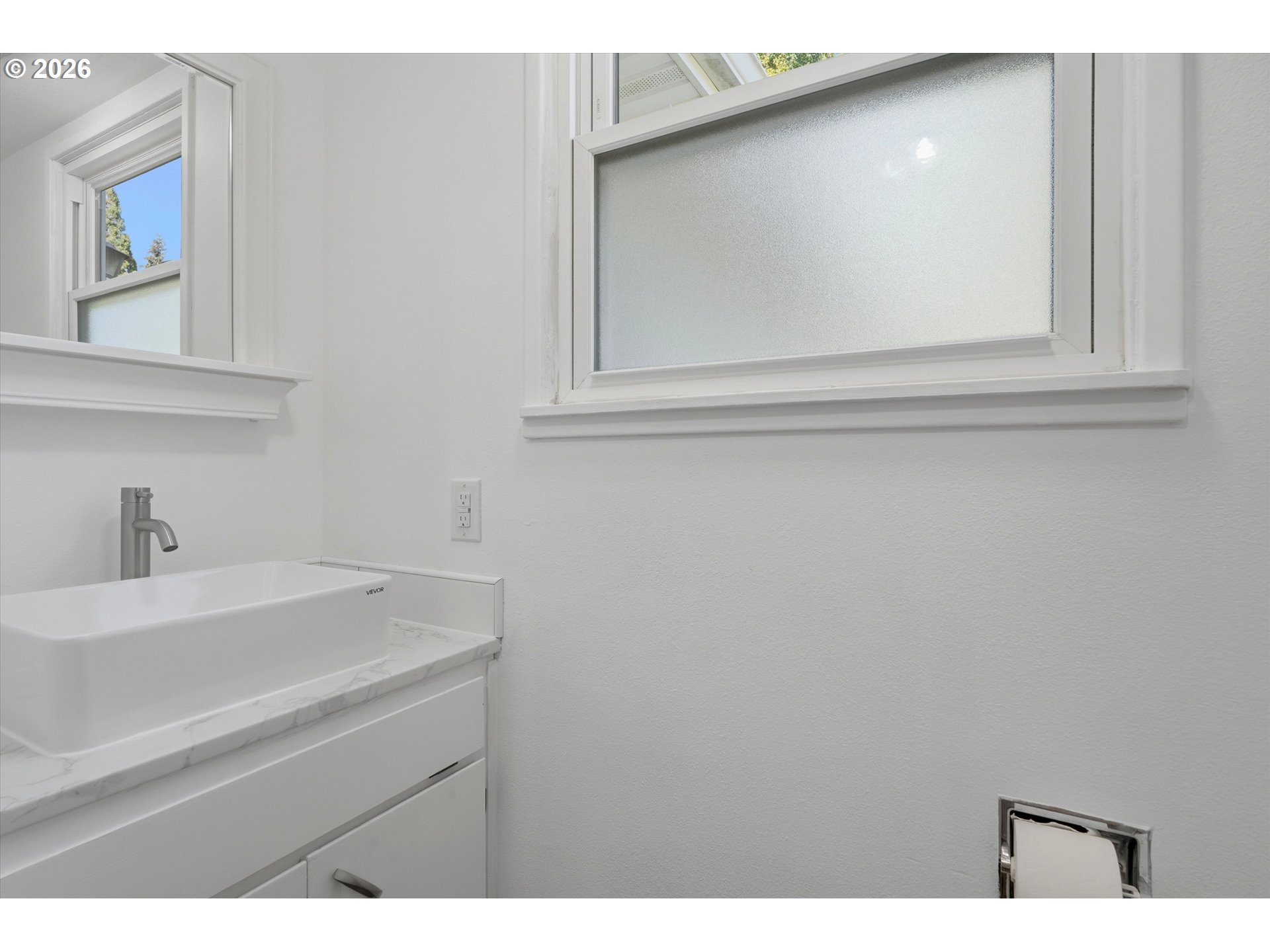 722 Elm St Property Photo 22