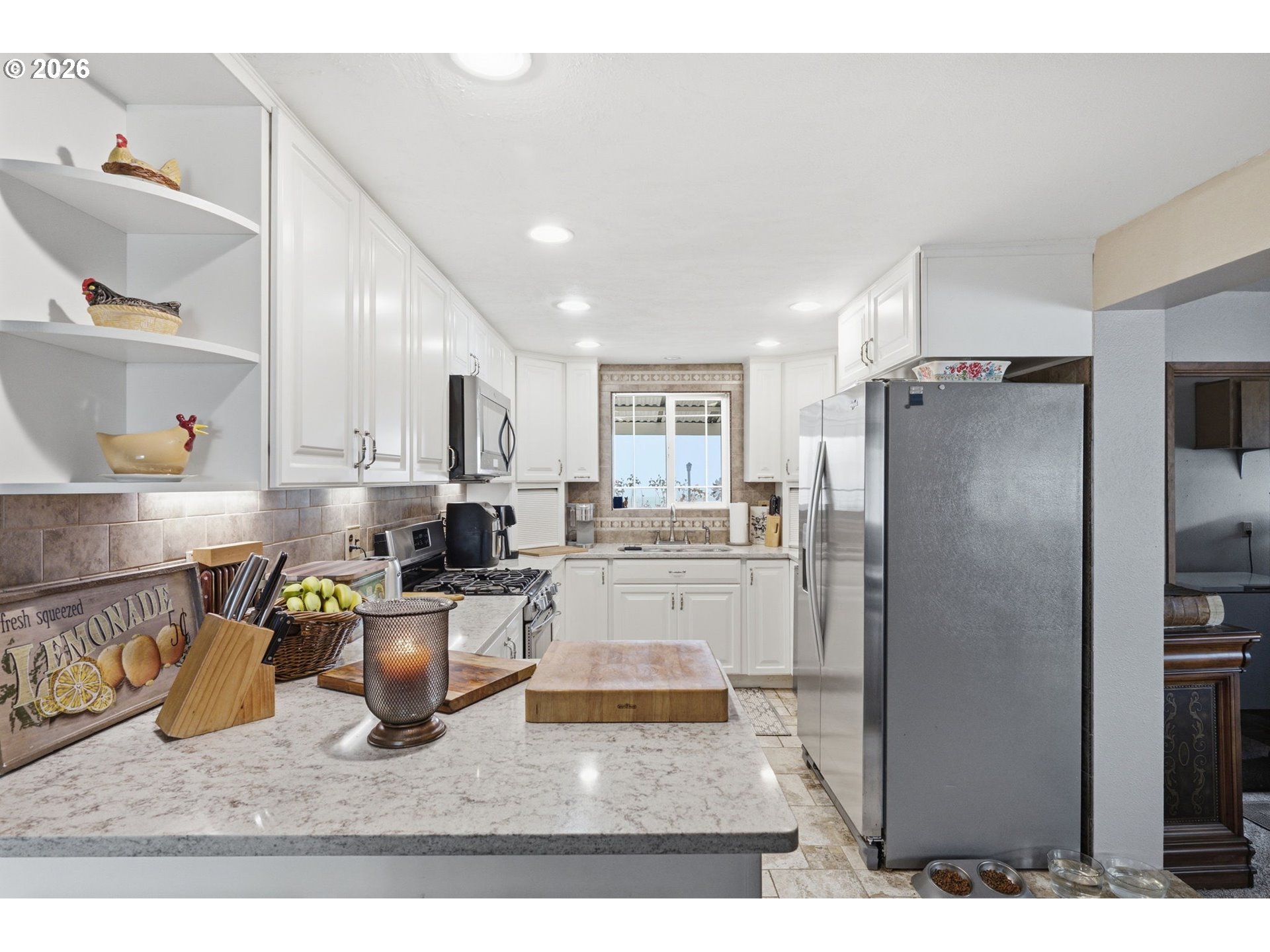 33025 Camas Swale Rd Property Photo 4