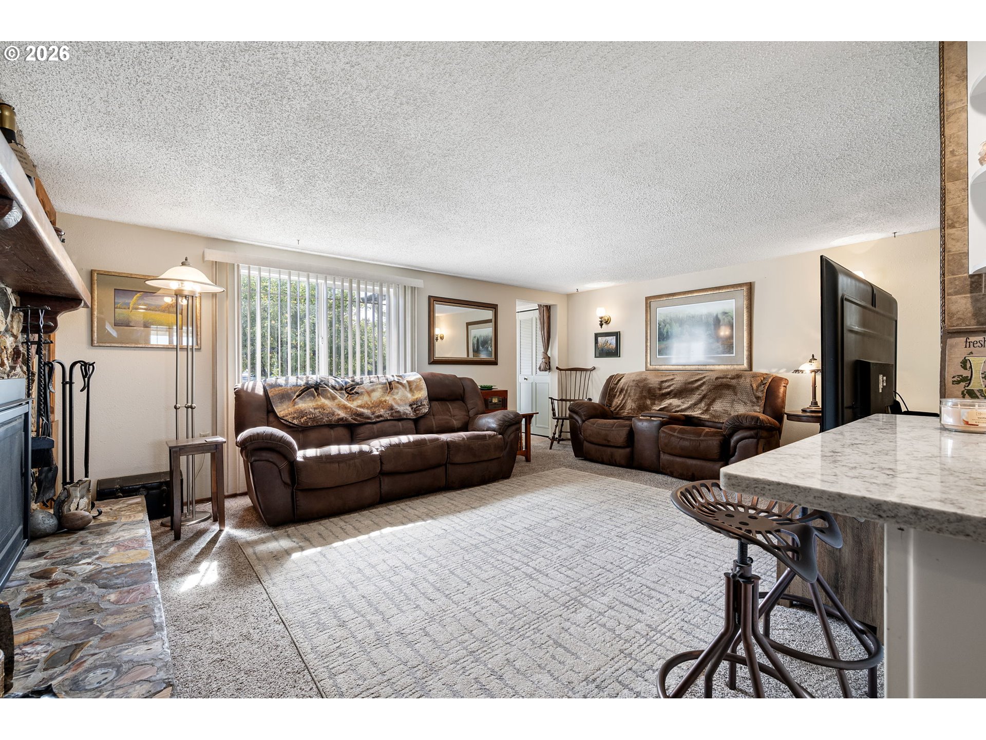 33025 Camas Swale Rd Property Photo 8