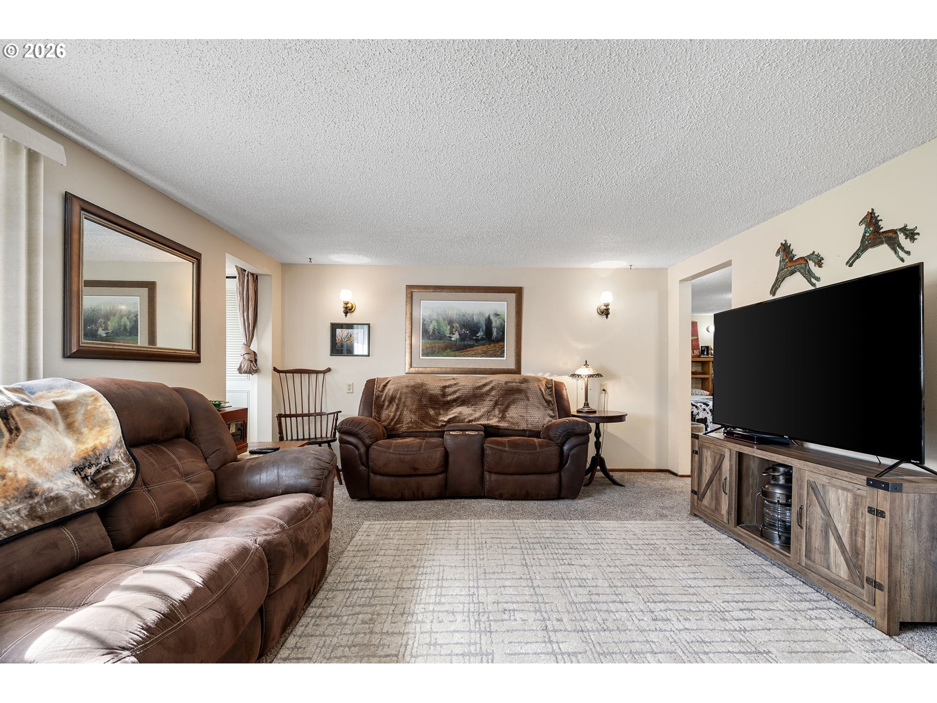 33025 Camas Swale Rd Property Photo 9
