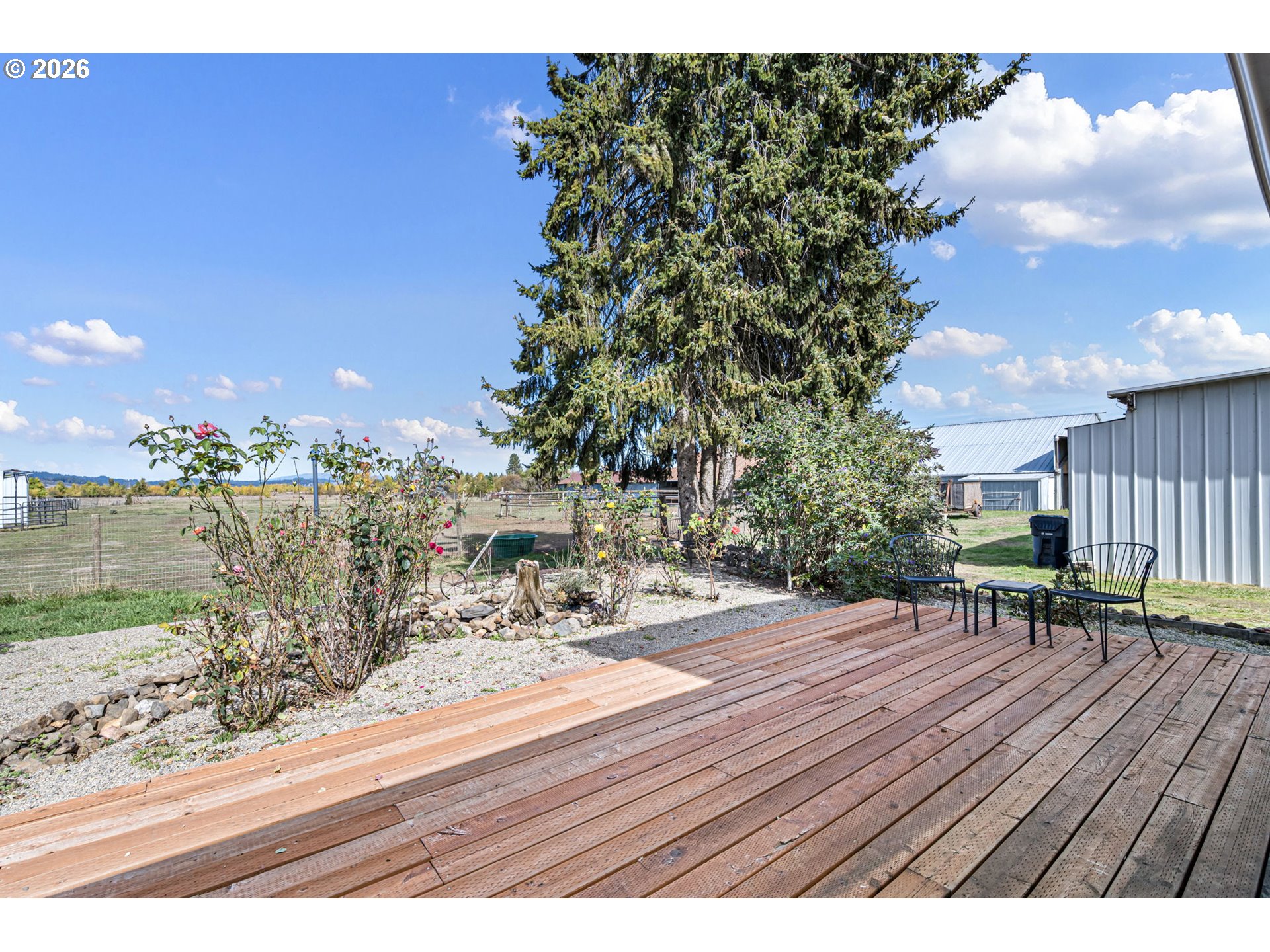 33025 Camas Swale Rd Property Photo 28