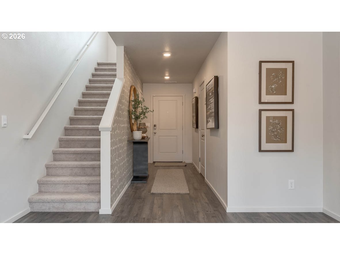4965 Elvis Ave Ne Property Photo 2