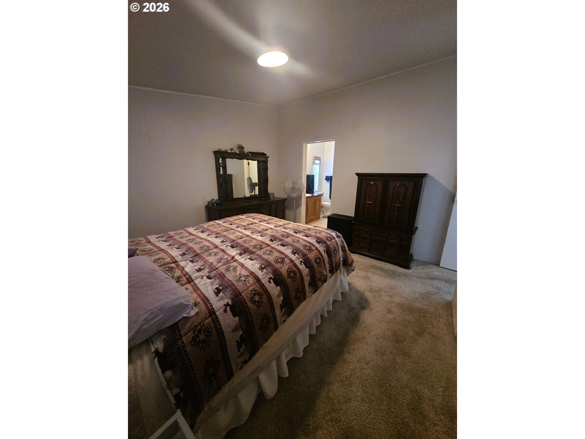 970 W 5th St Property Photo 11