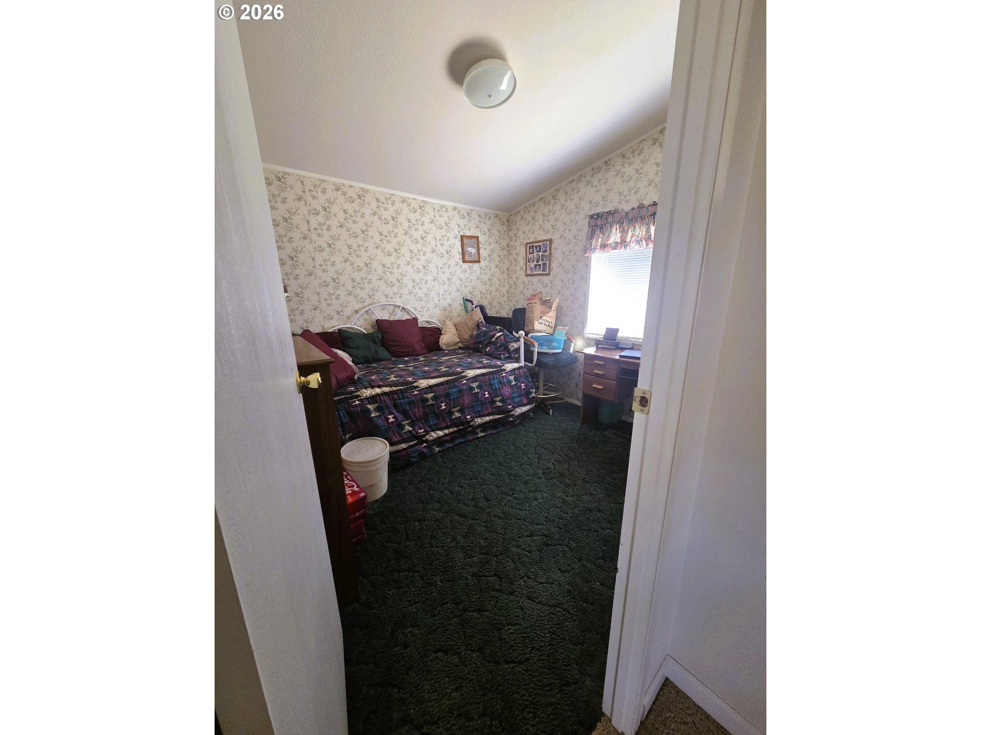 970 W 5th St Property Photo 15