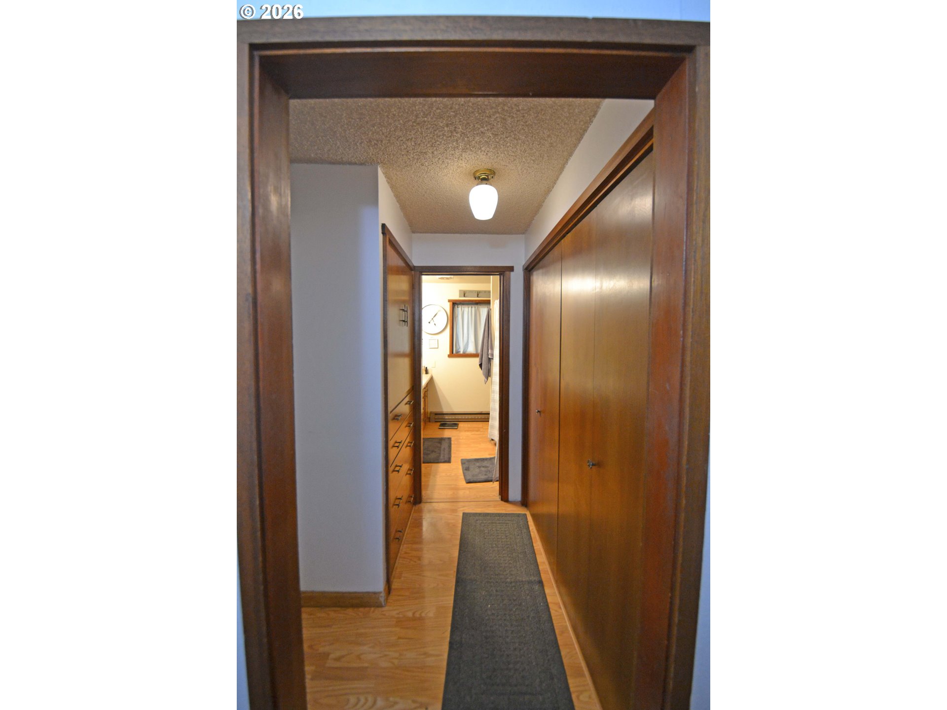 6962 Macleay Rd Se Property Photo 8