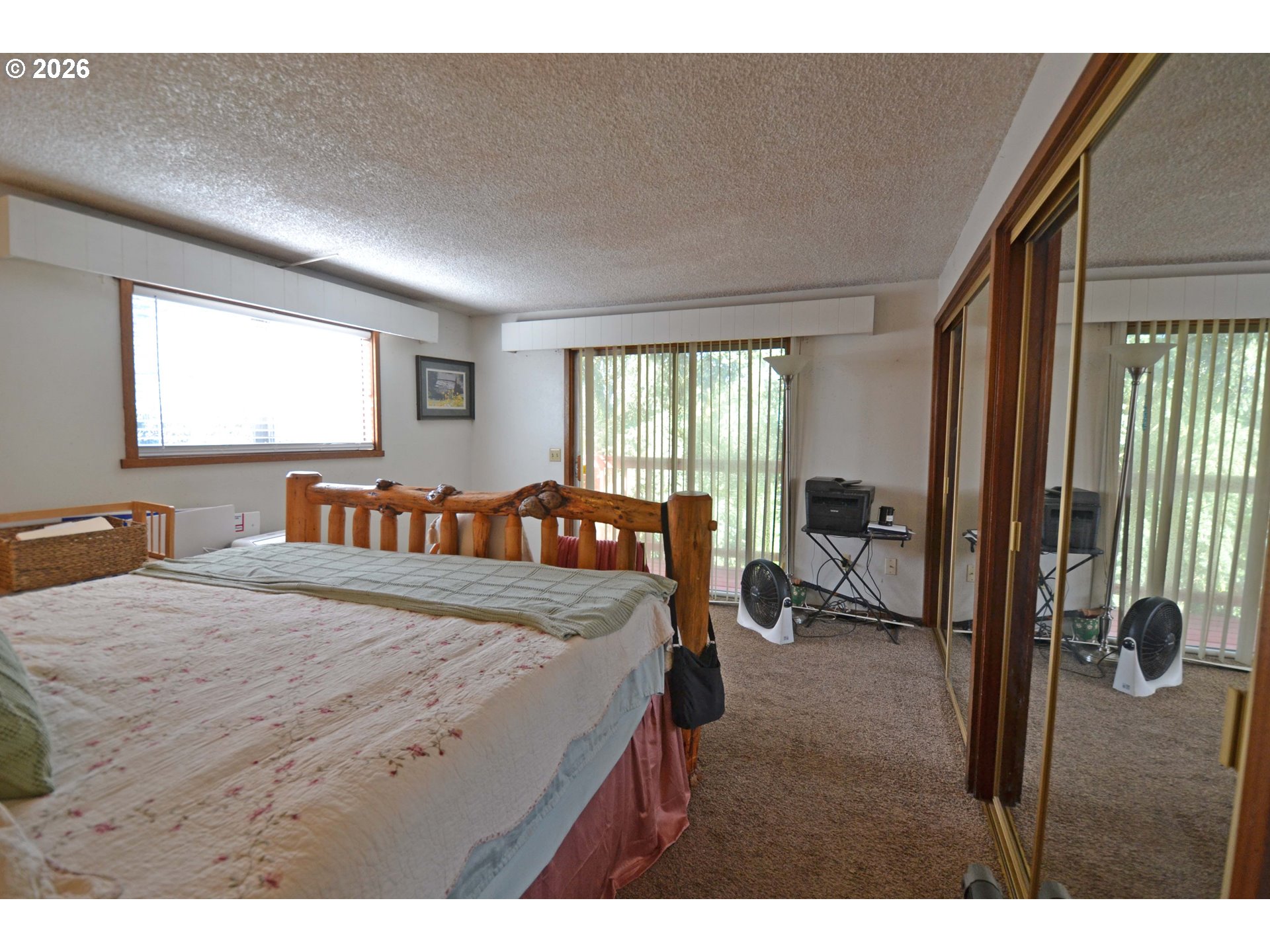 6962 Macleay Rd Se Property Photo 10