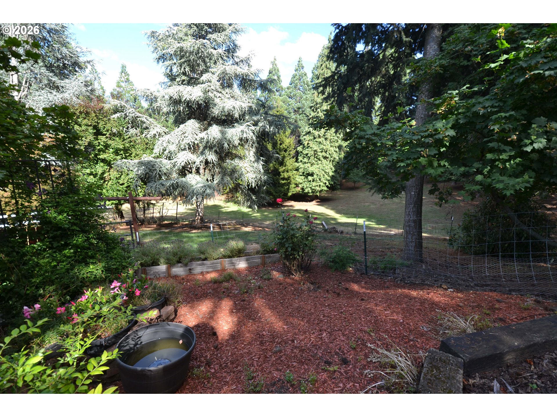 6962 Macleay Rd Se Property Photo 16