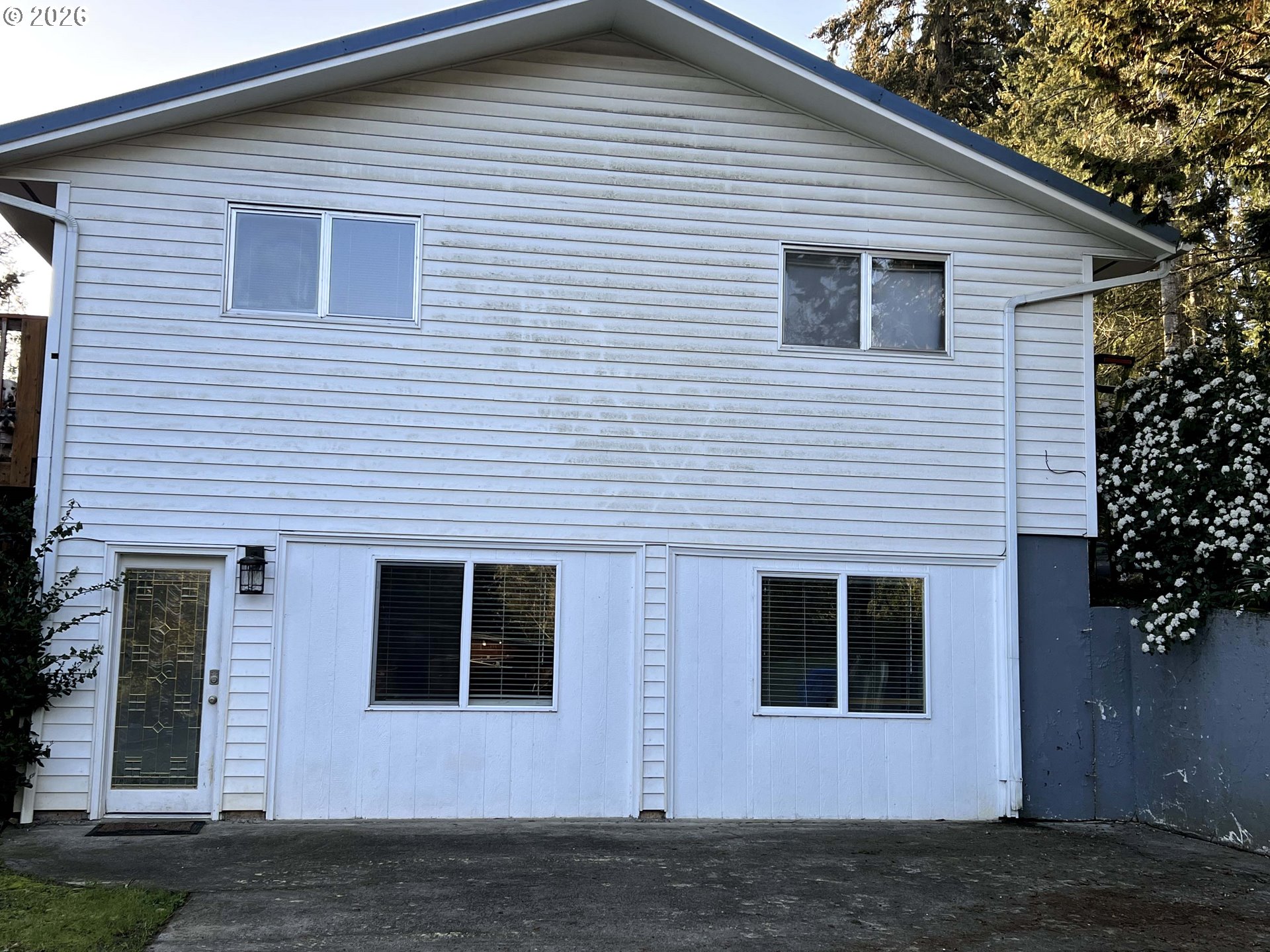 6962 Macleay Rd Se Property Photo 26