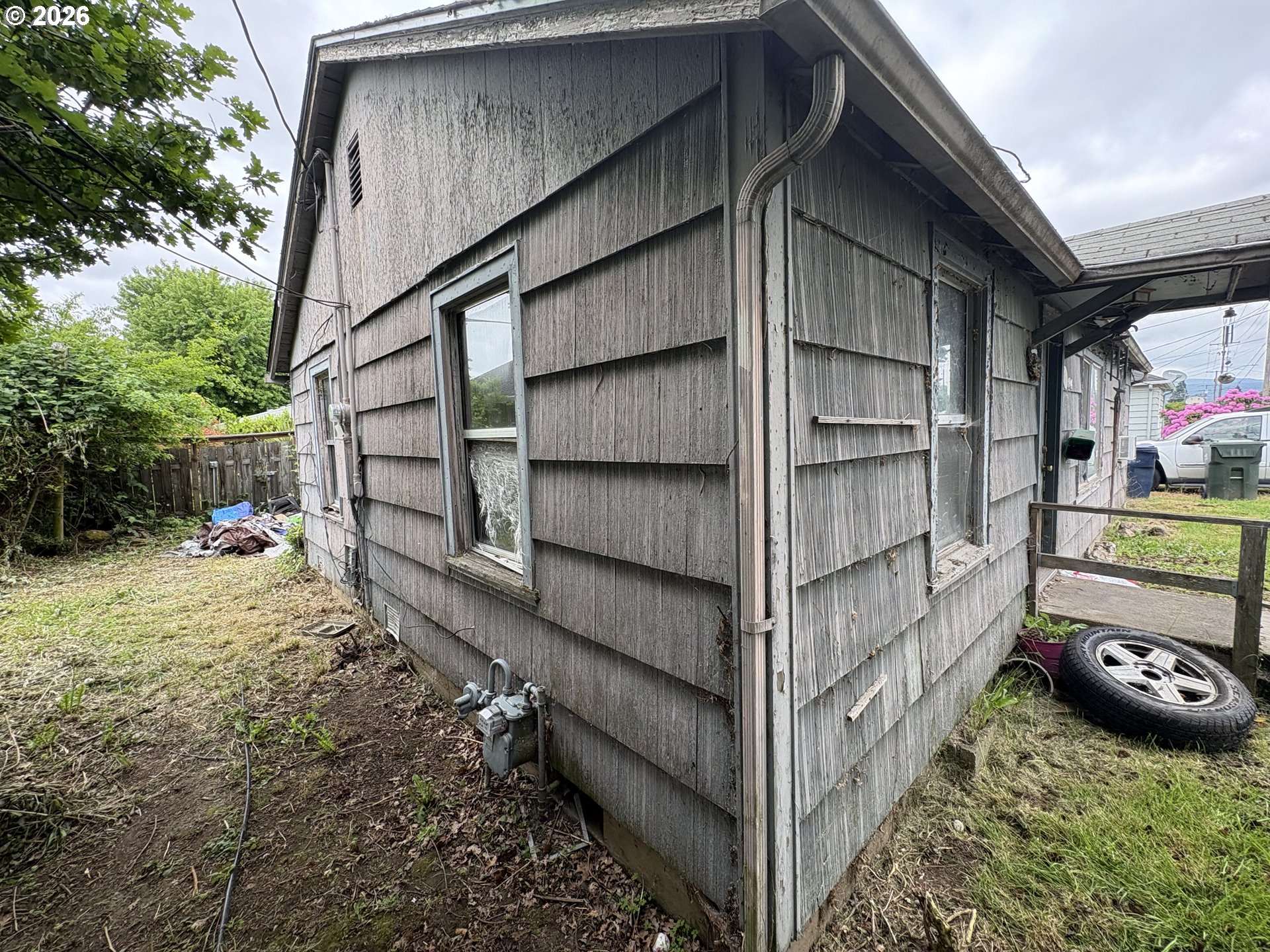 394 S 37th St Property Photo 5