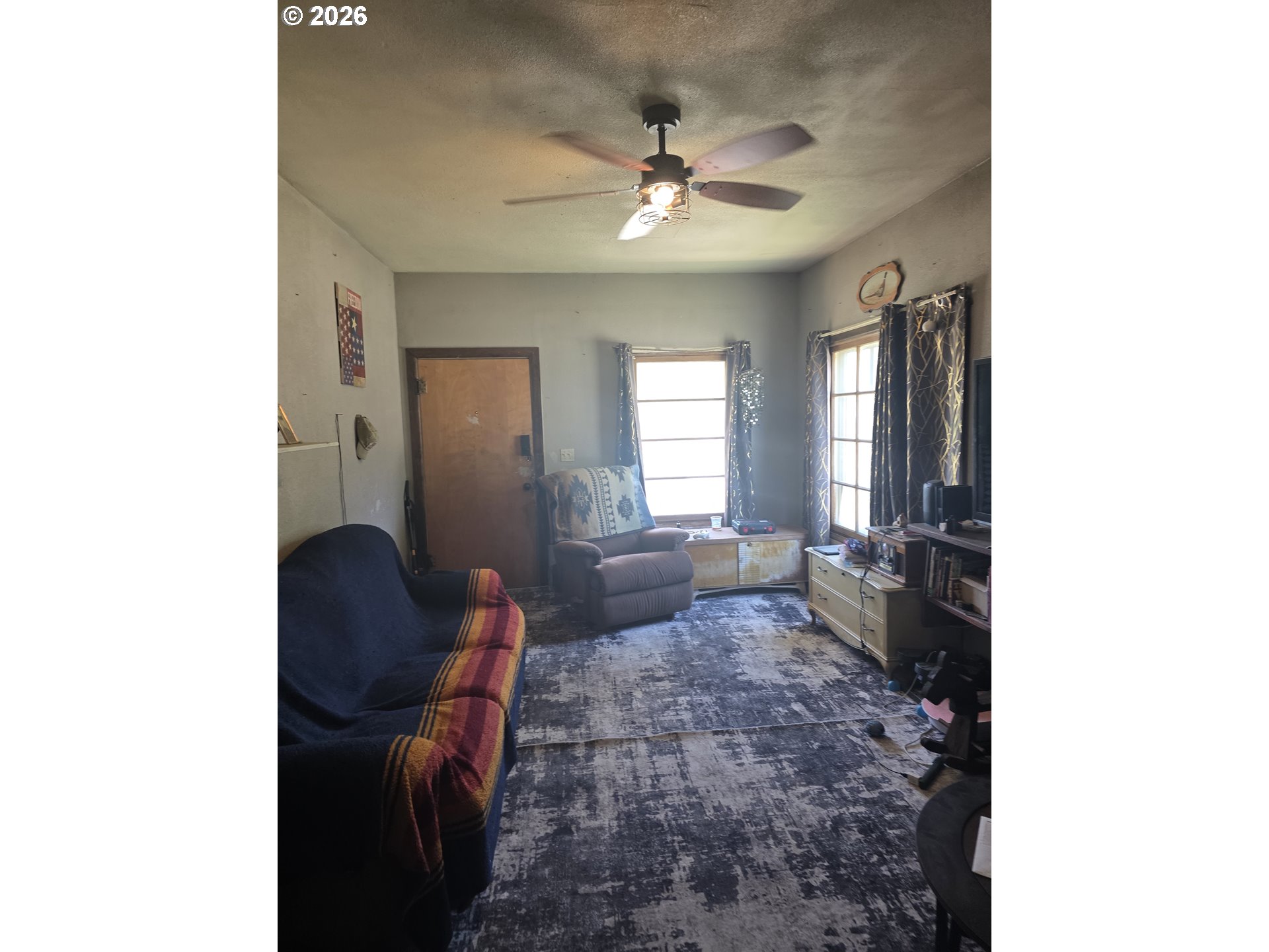 2790 Carter St Property Photo 2