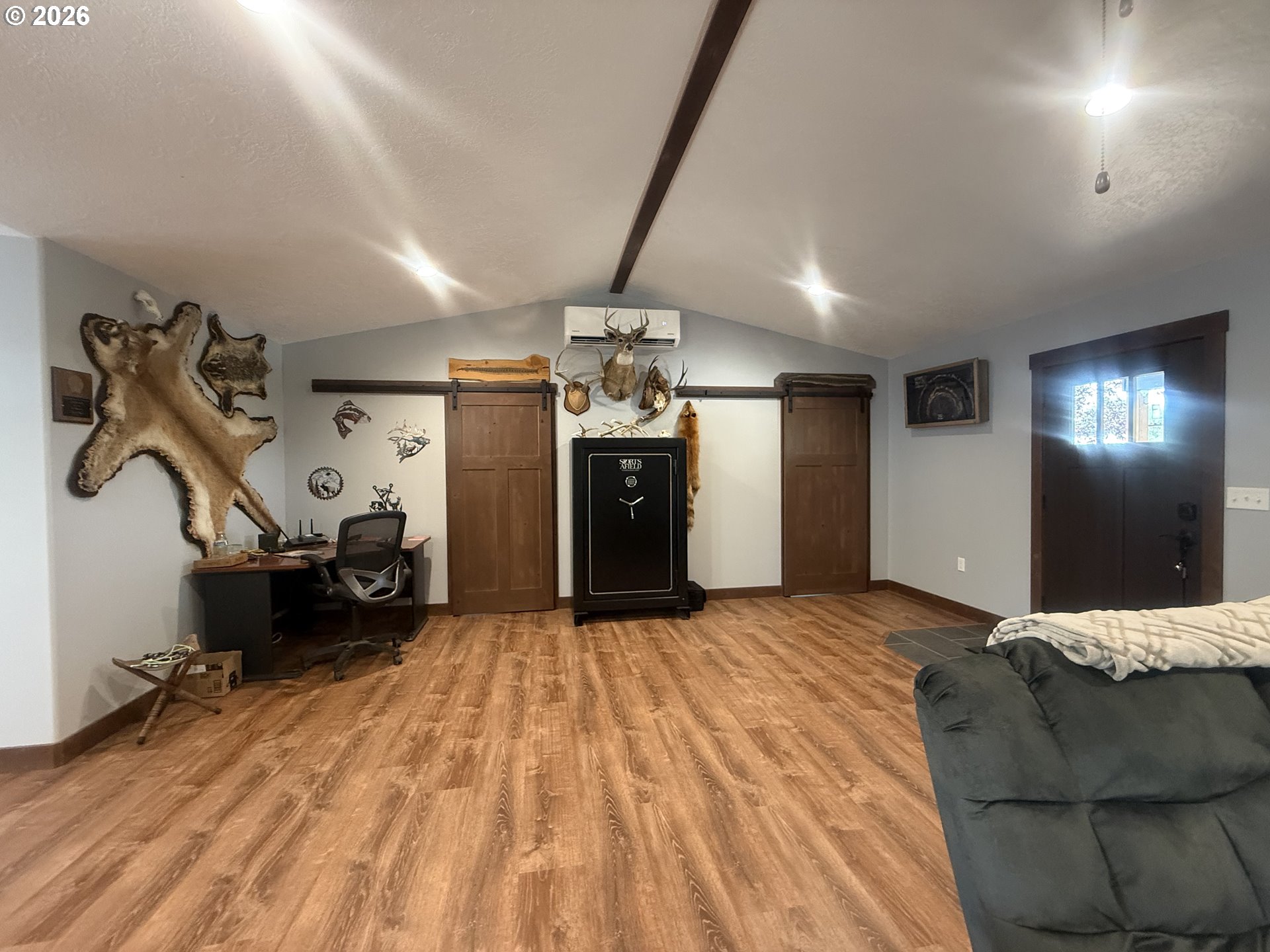 216 B Ave Property Photo 14
