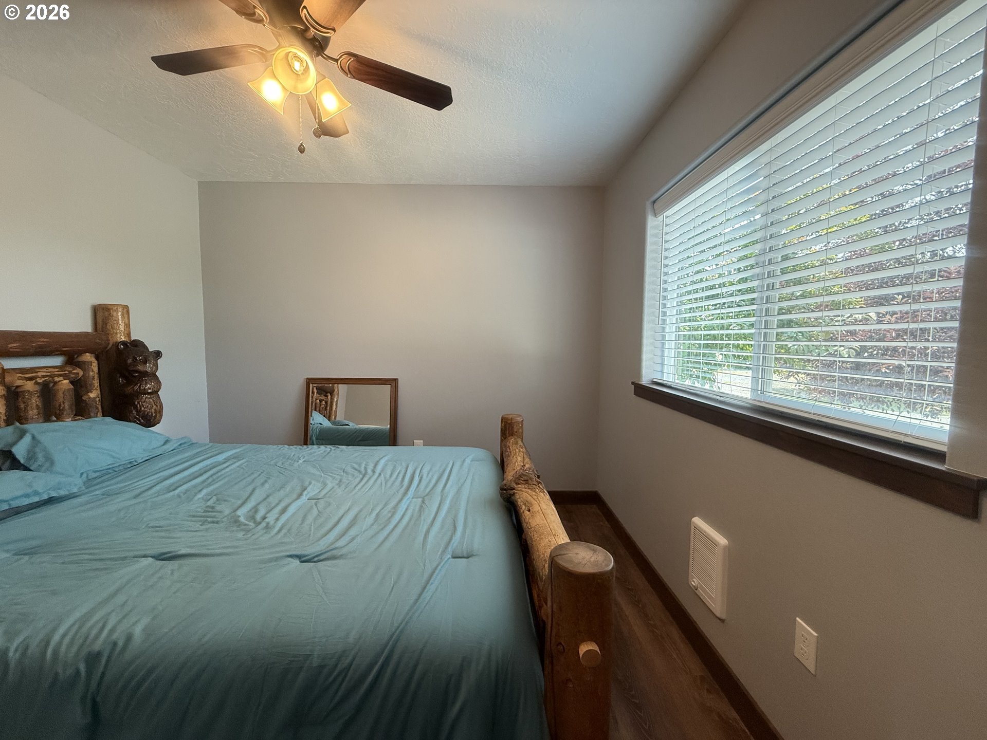 216 B Ave Property Photo 20