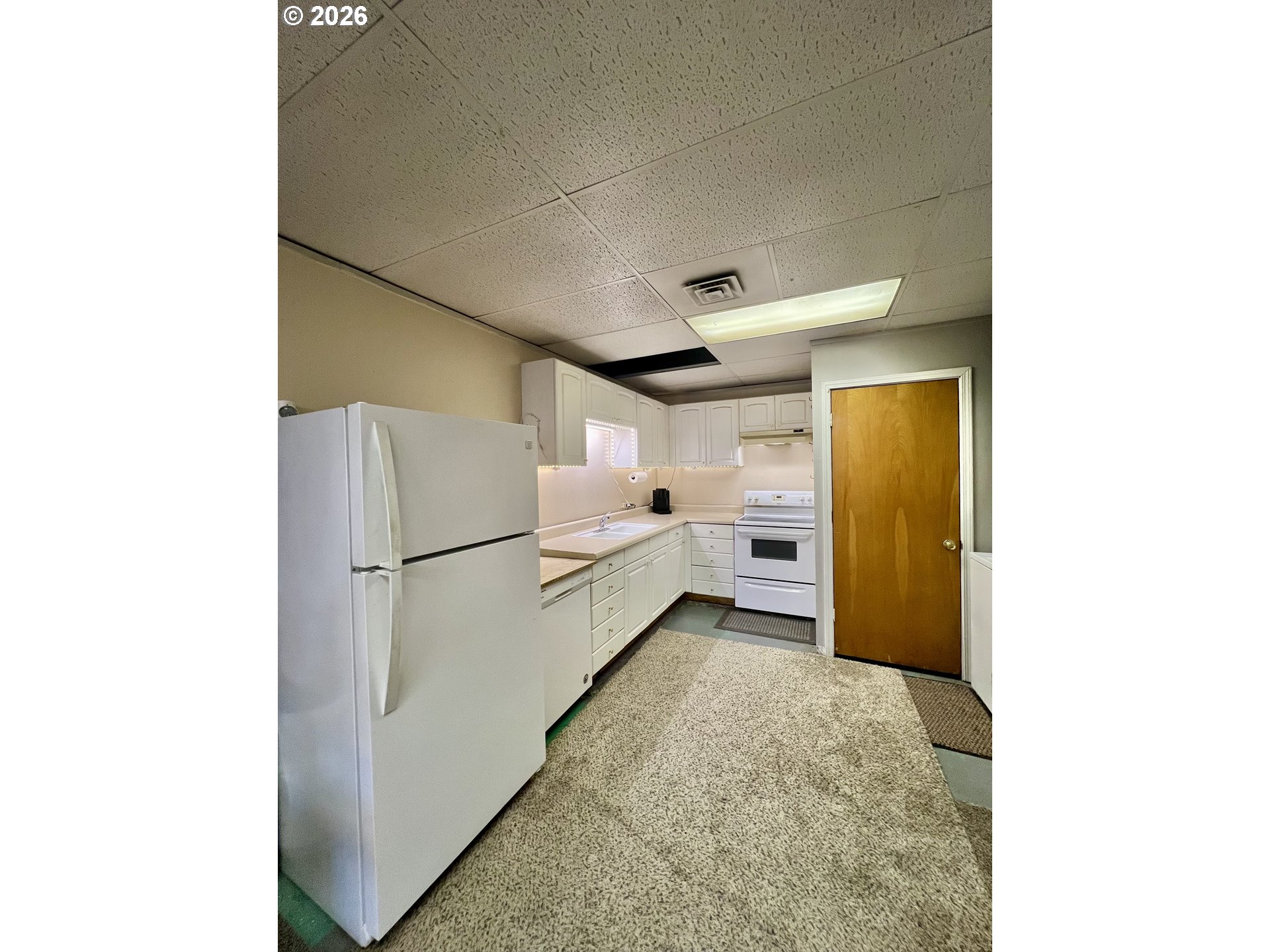 1603 Cove Ave Property Photo 8