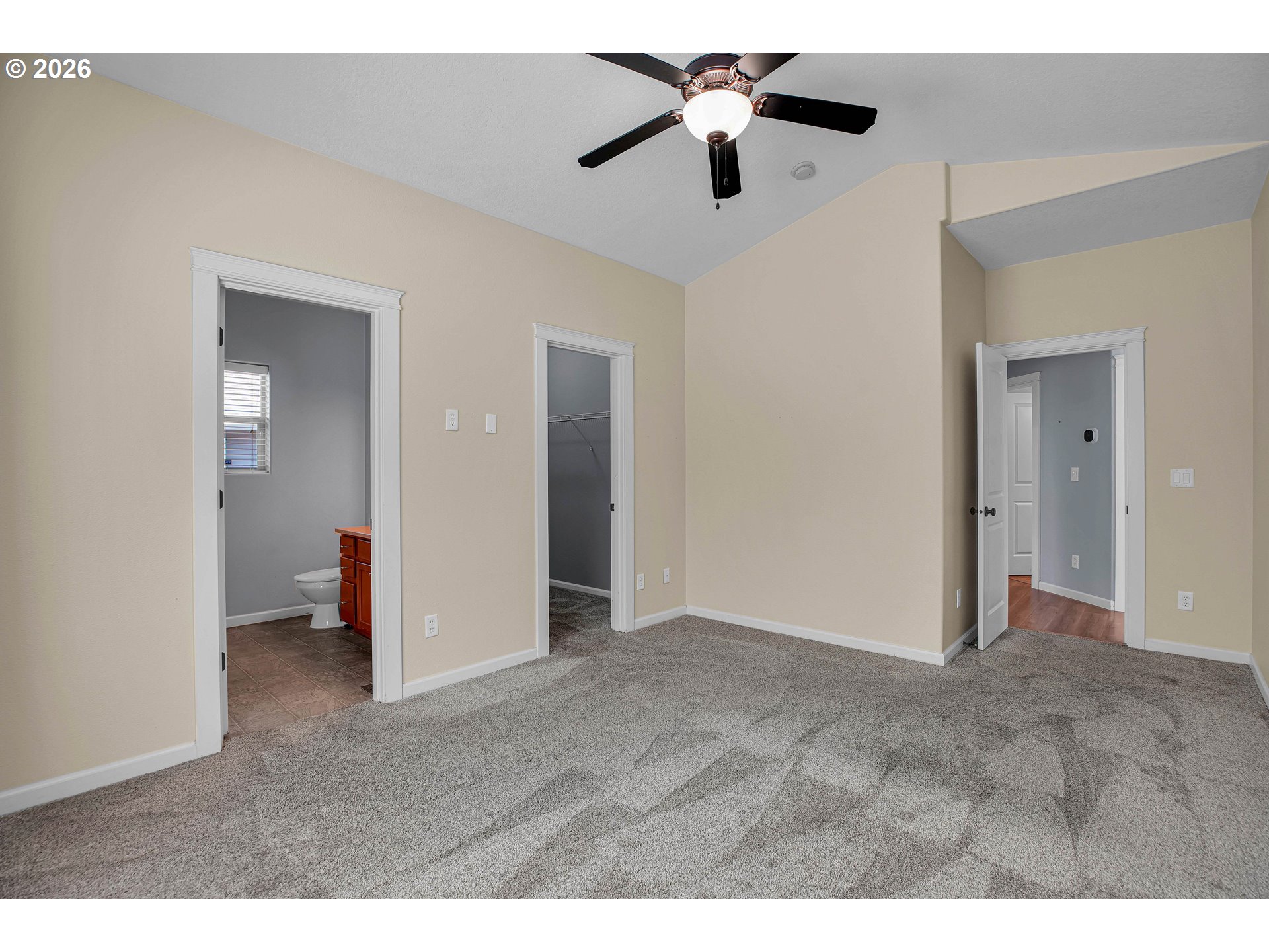 716 Eric Dr Property Photo 17