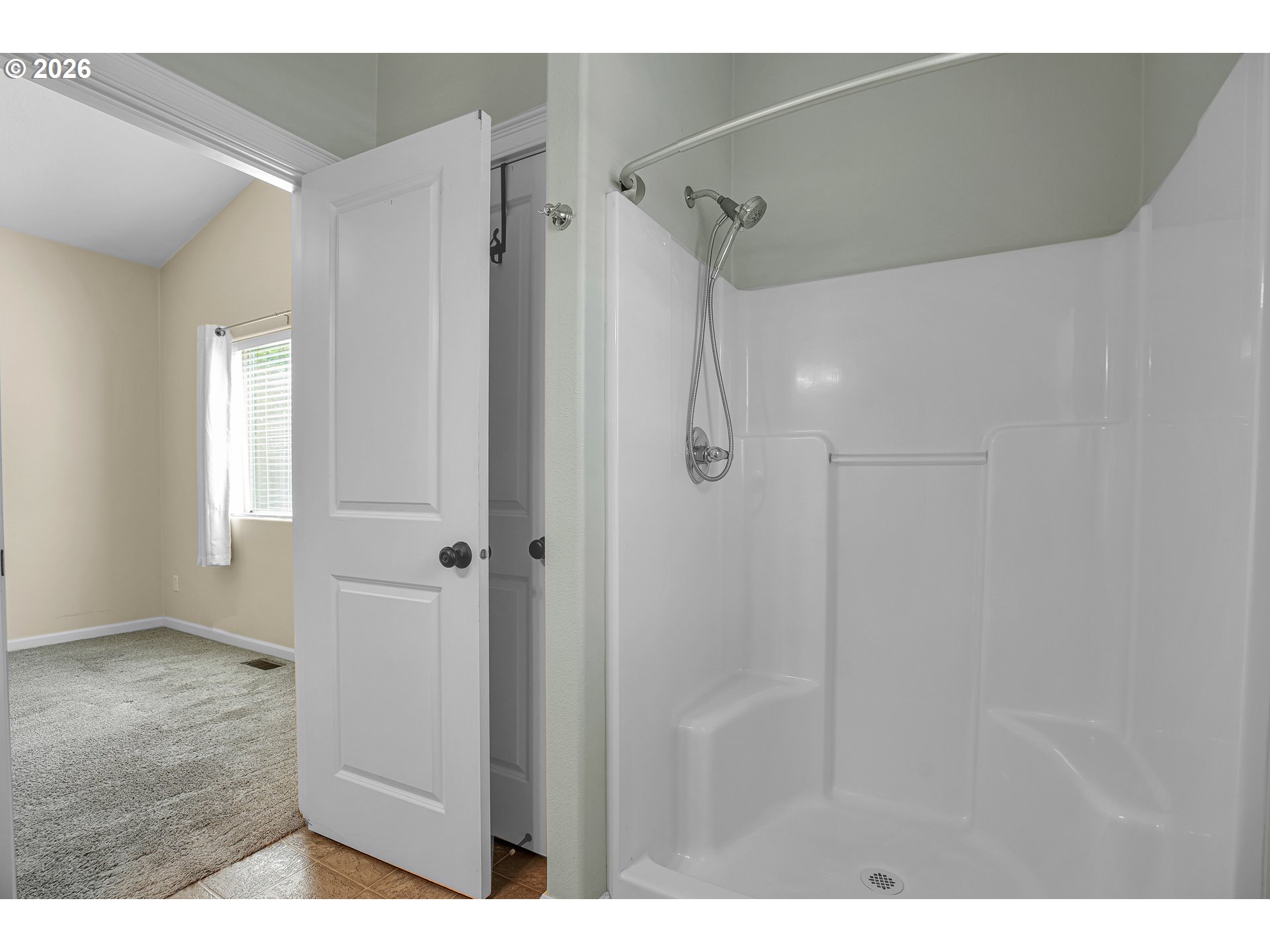 716 Eric Dr Property Photo 19