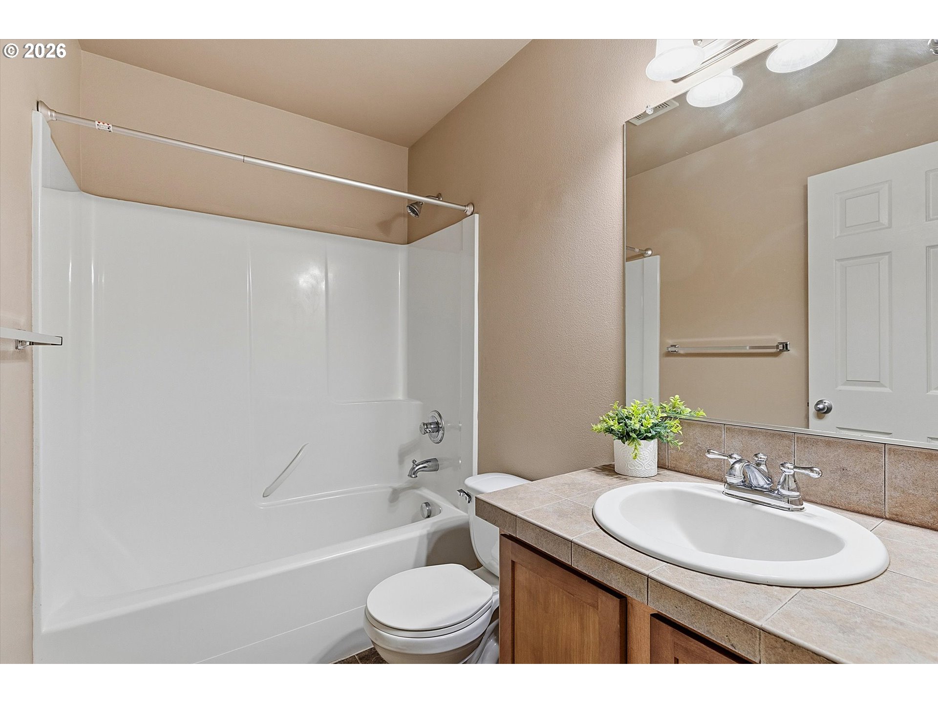 1473 Ne Alexandria Pl Property Photo 25
