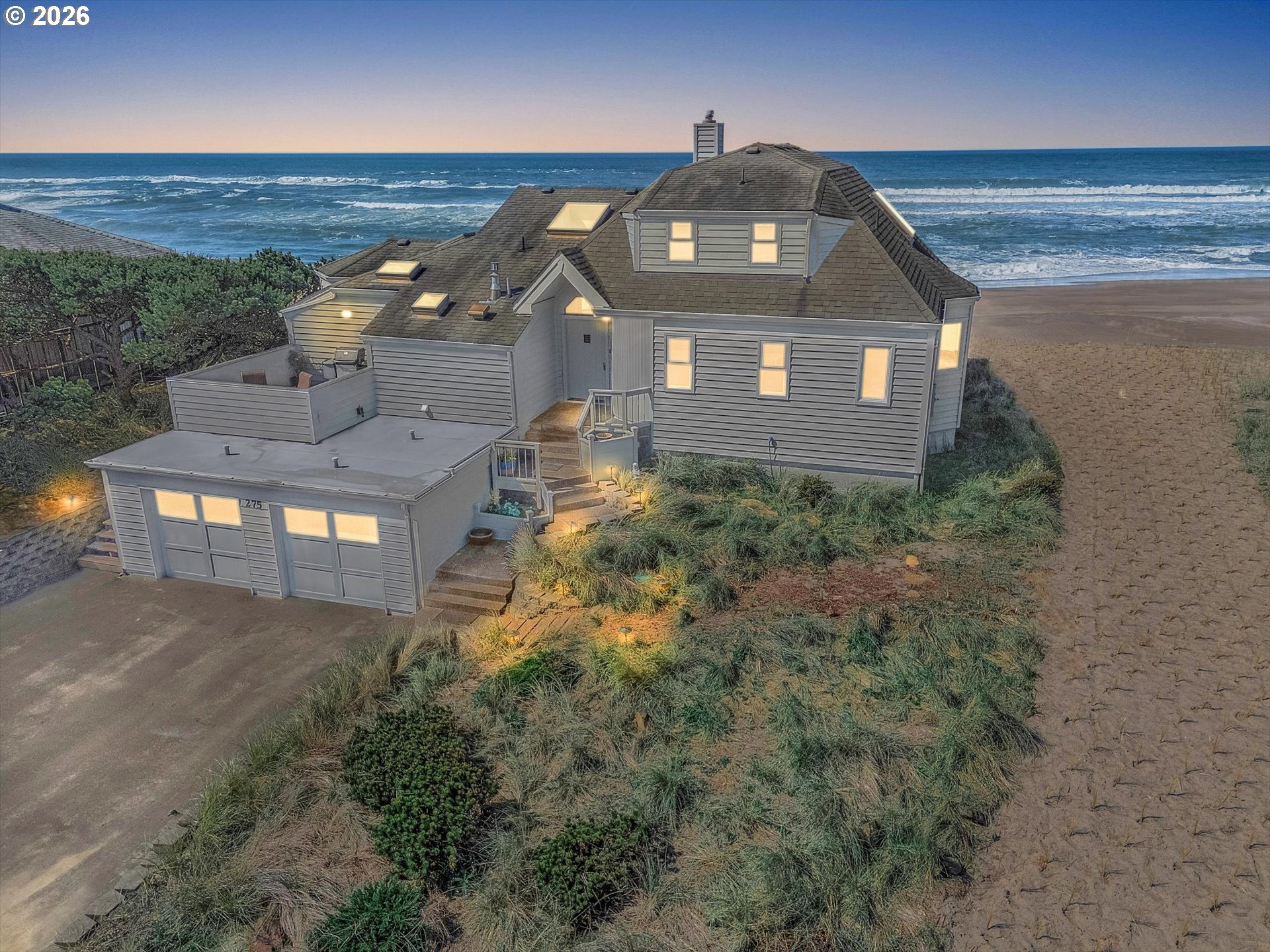 275 SALISHAN DR