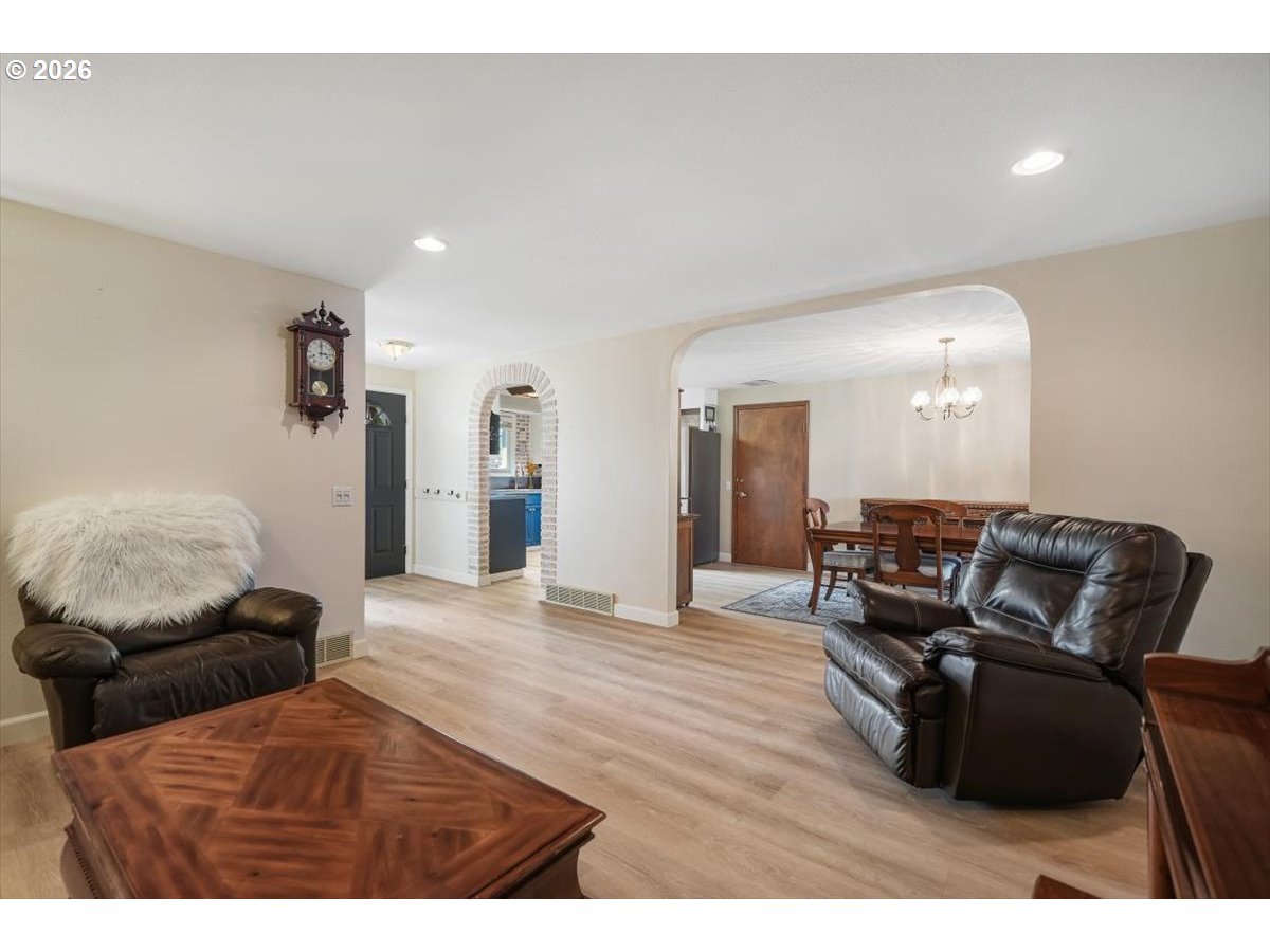 1287 Kimberly Ct Property Photo 13