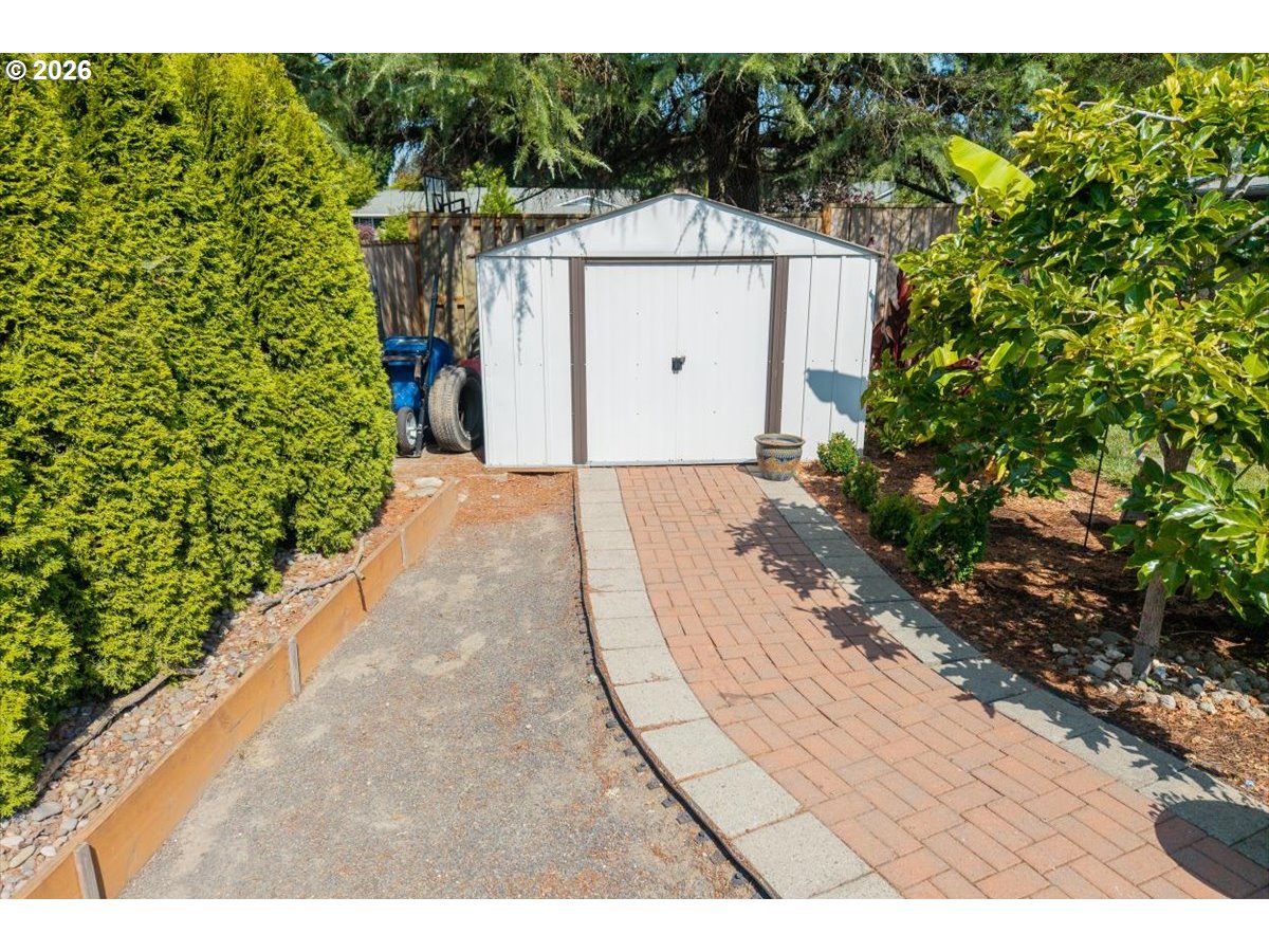 1287 Kimberly Ct Property Photo 34