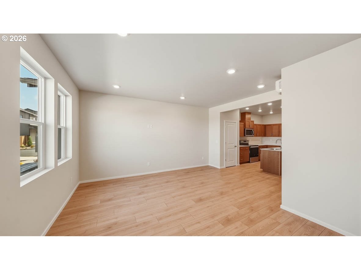 6216 Se Lusted Rd Property Photo 3